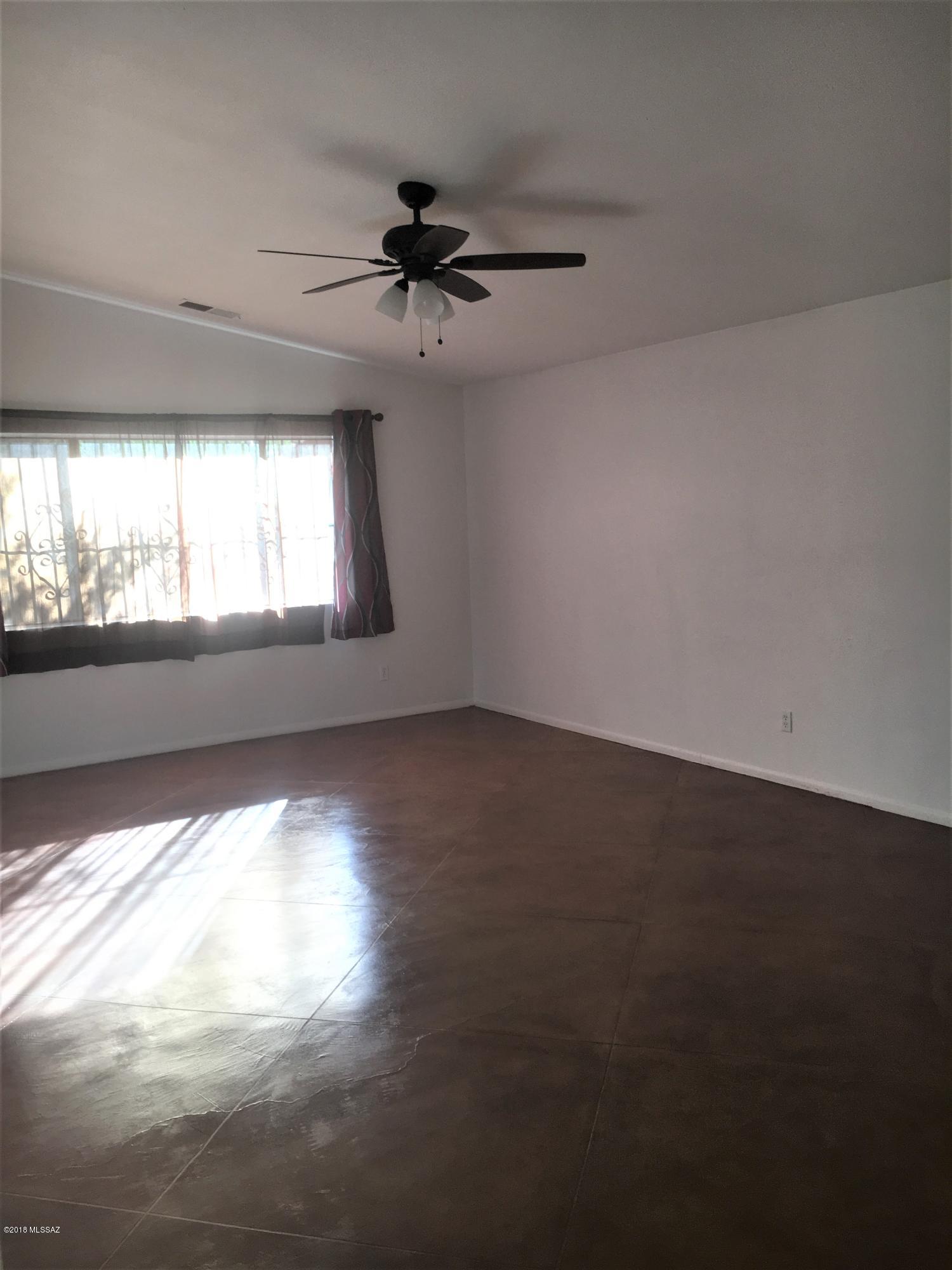 Heritage Hills II (1-221) - Residential Lease