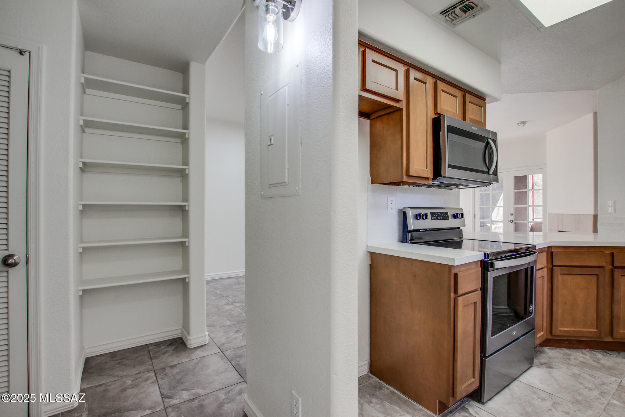 6655 N Canyon Crest Drive 15105