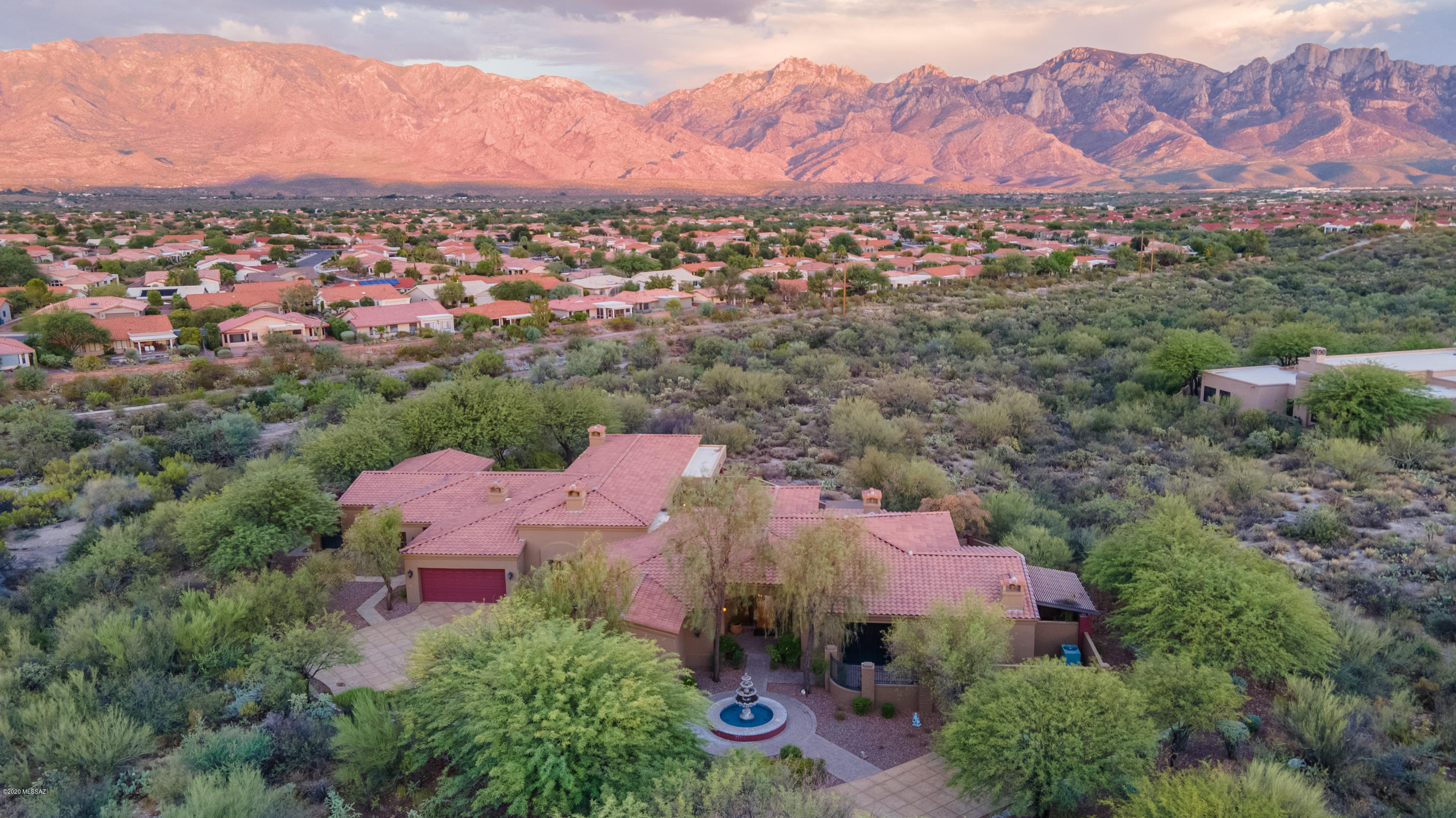 Honey Bee Ridge(The Estates At) - Residential