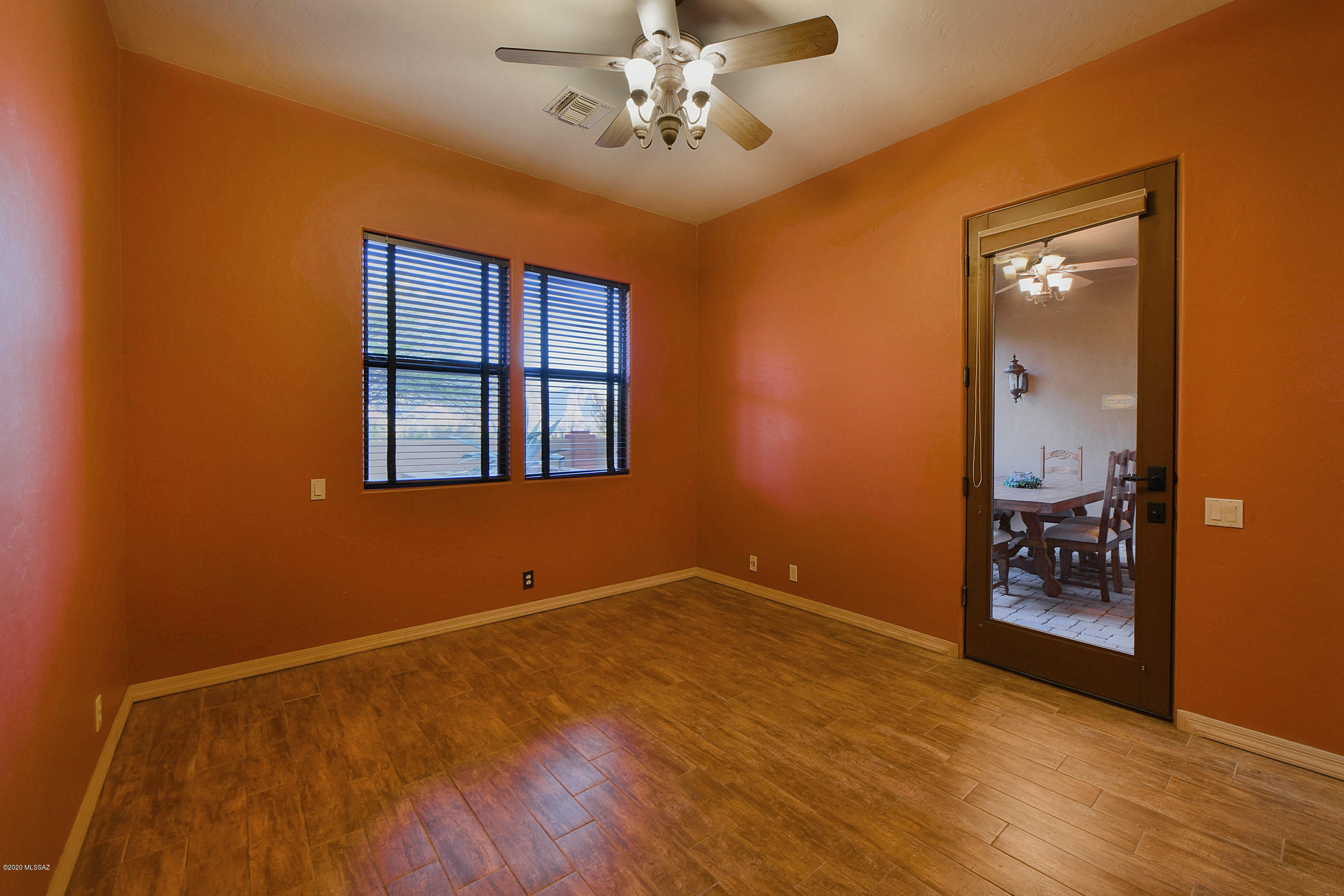 Honey Bee Ridge(The Estates At) - Residential
