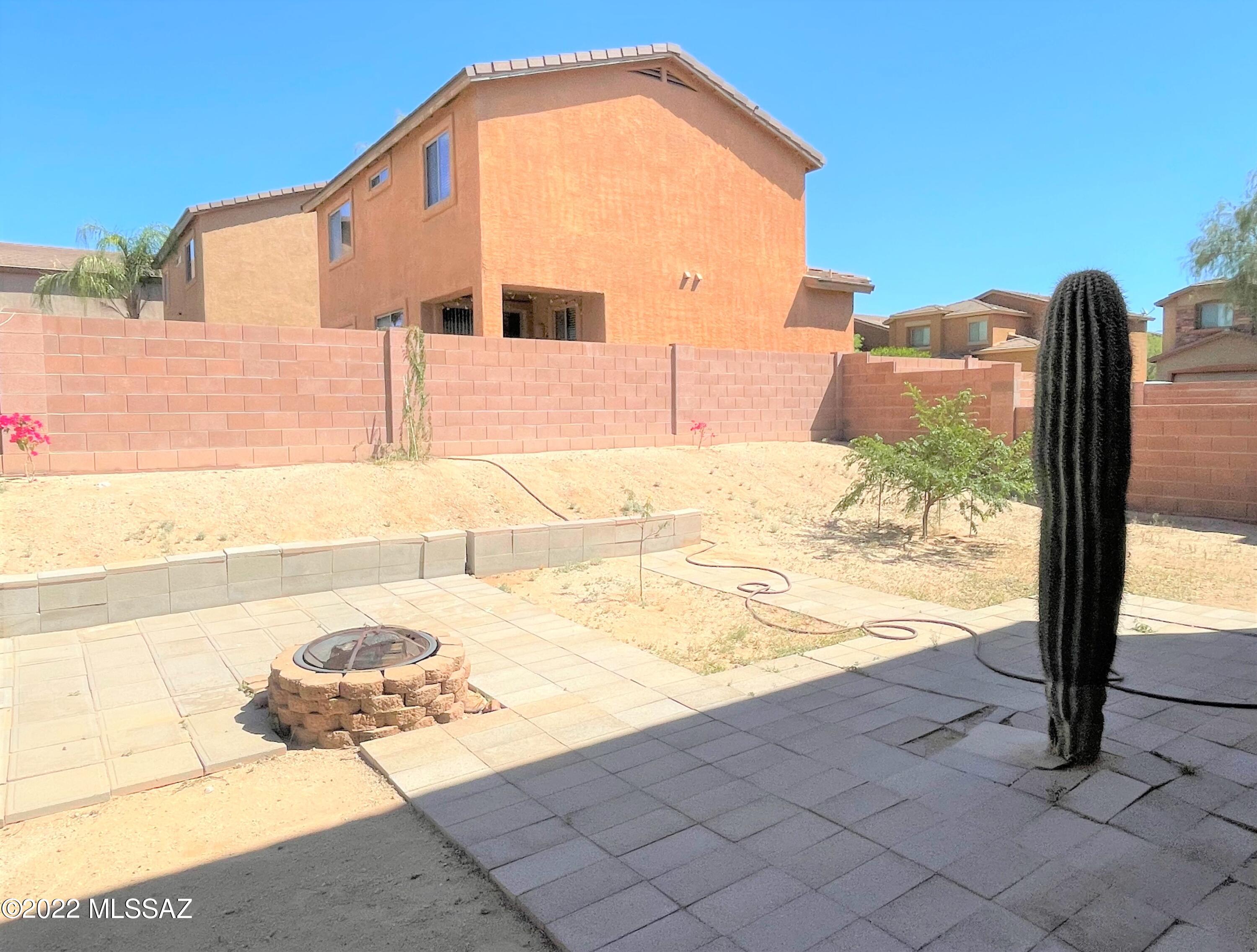 Cortaro Crossing Blks I-II (1-119) - Residential Lease