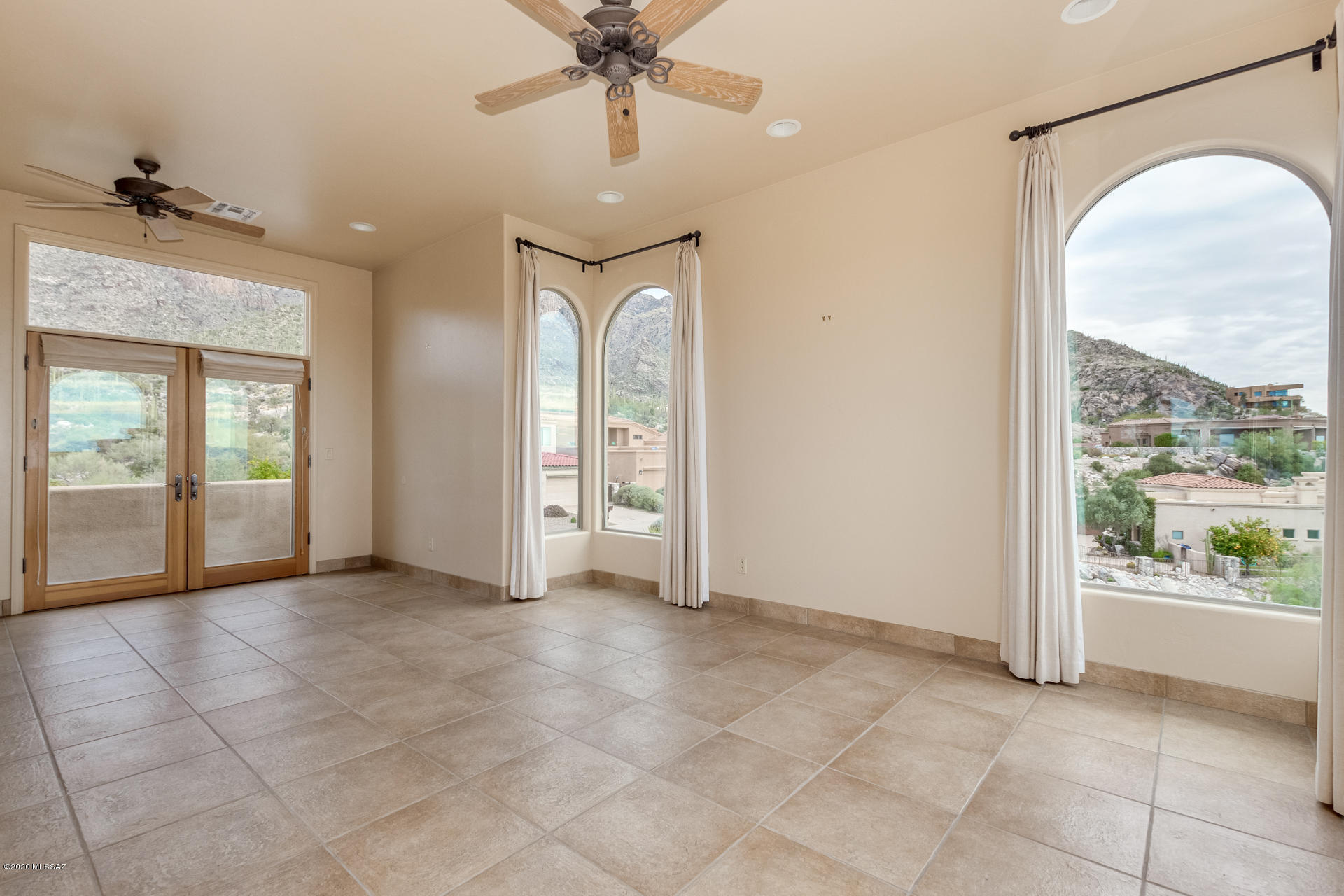 The Summit at Finger Rock (1-36) - Residential