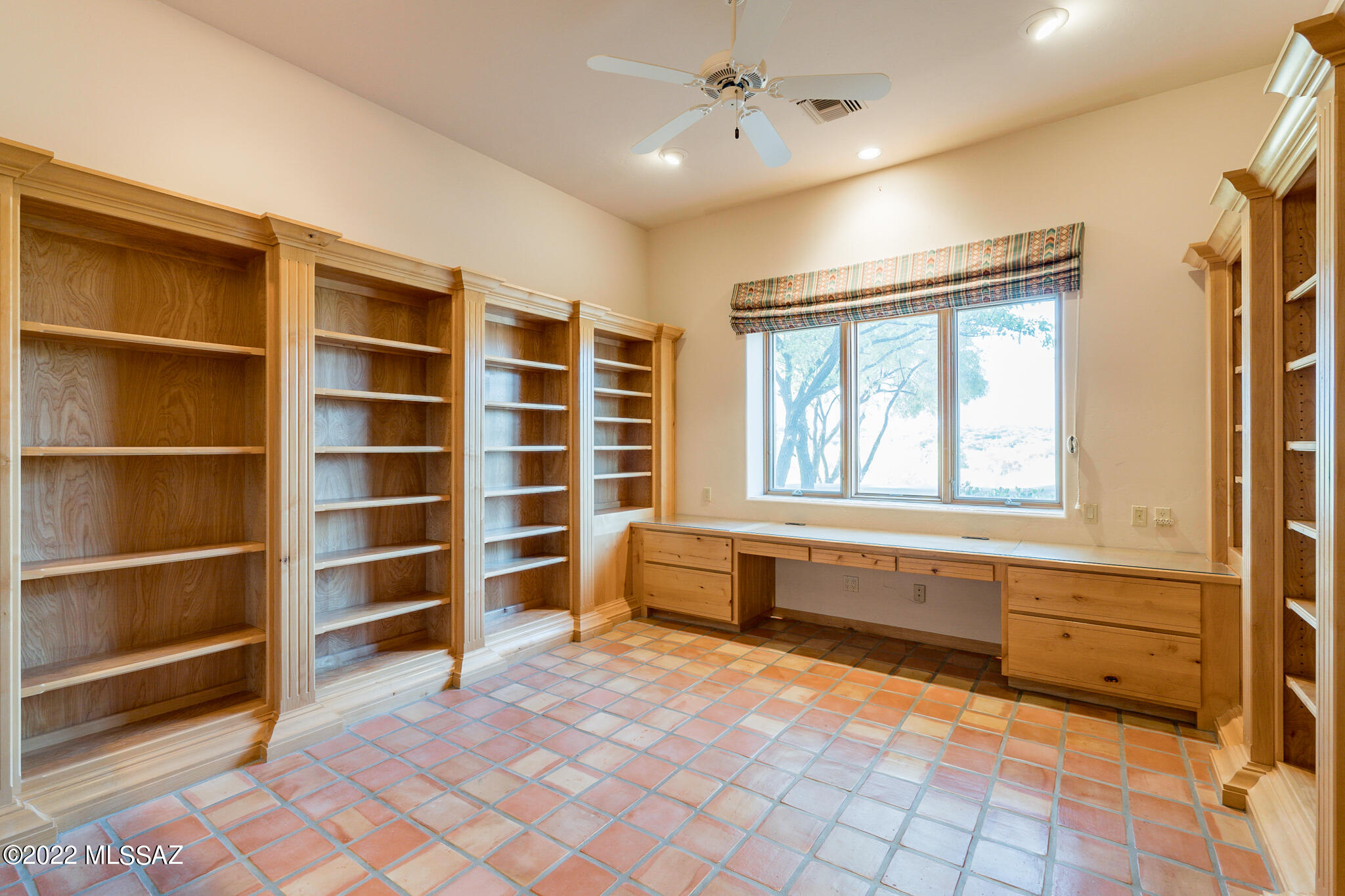 La Puerta On Hacienda Del Sol (1-10) - Residential
