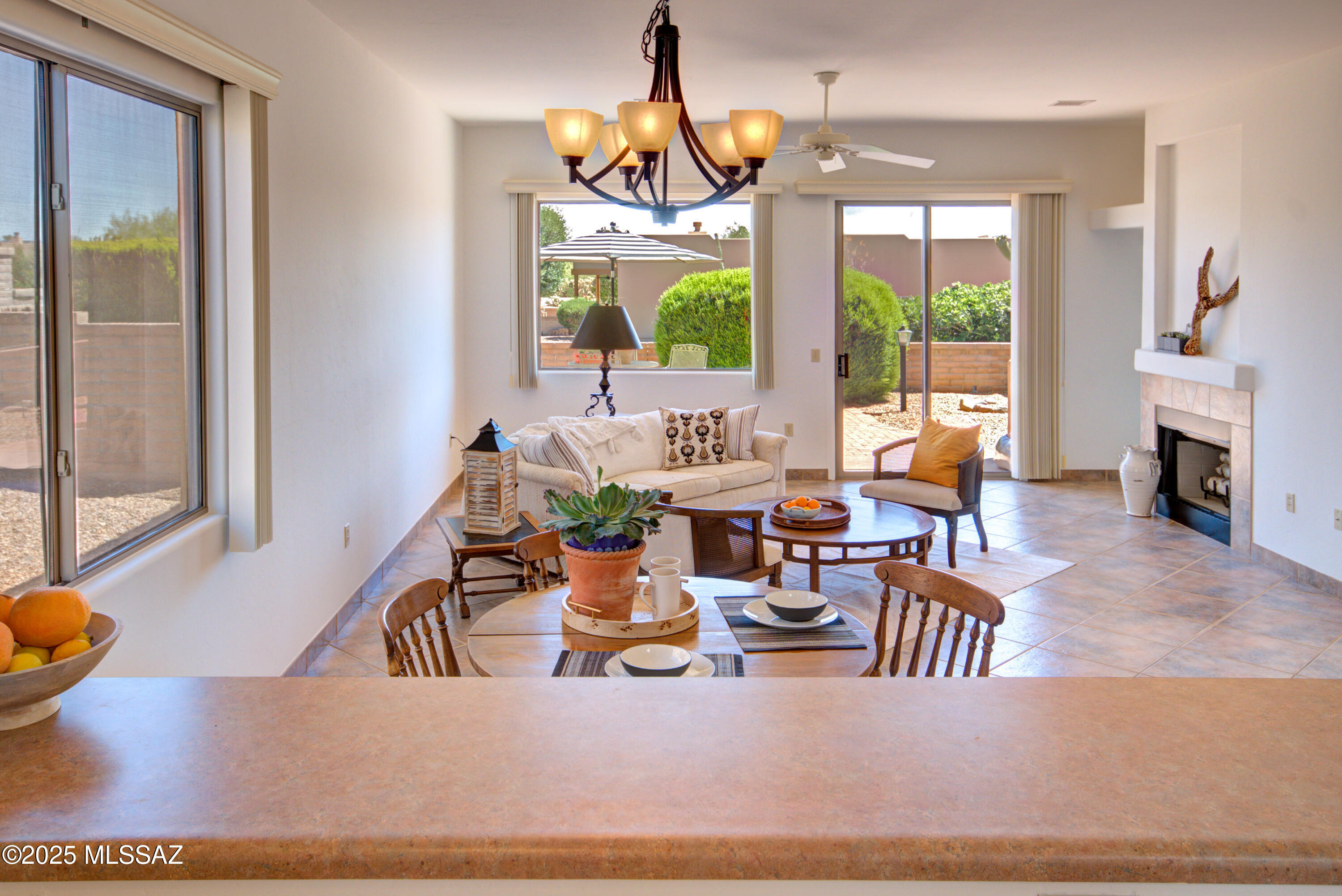 3977 S Camino del Heroe