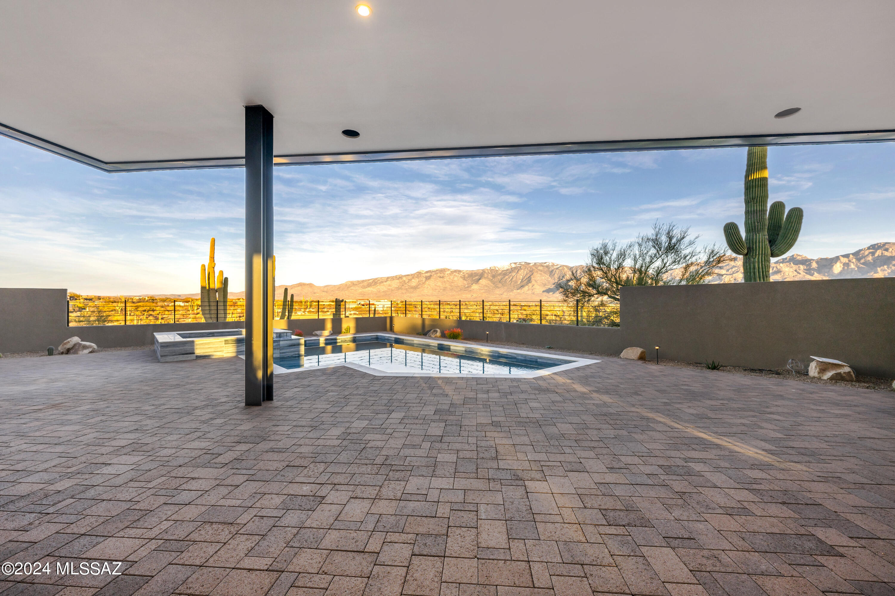Stone Canyon VI - Residential