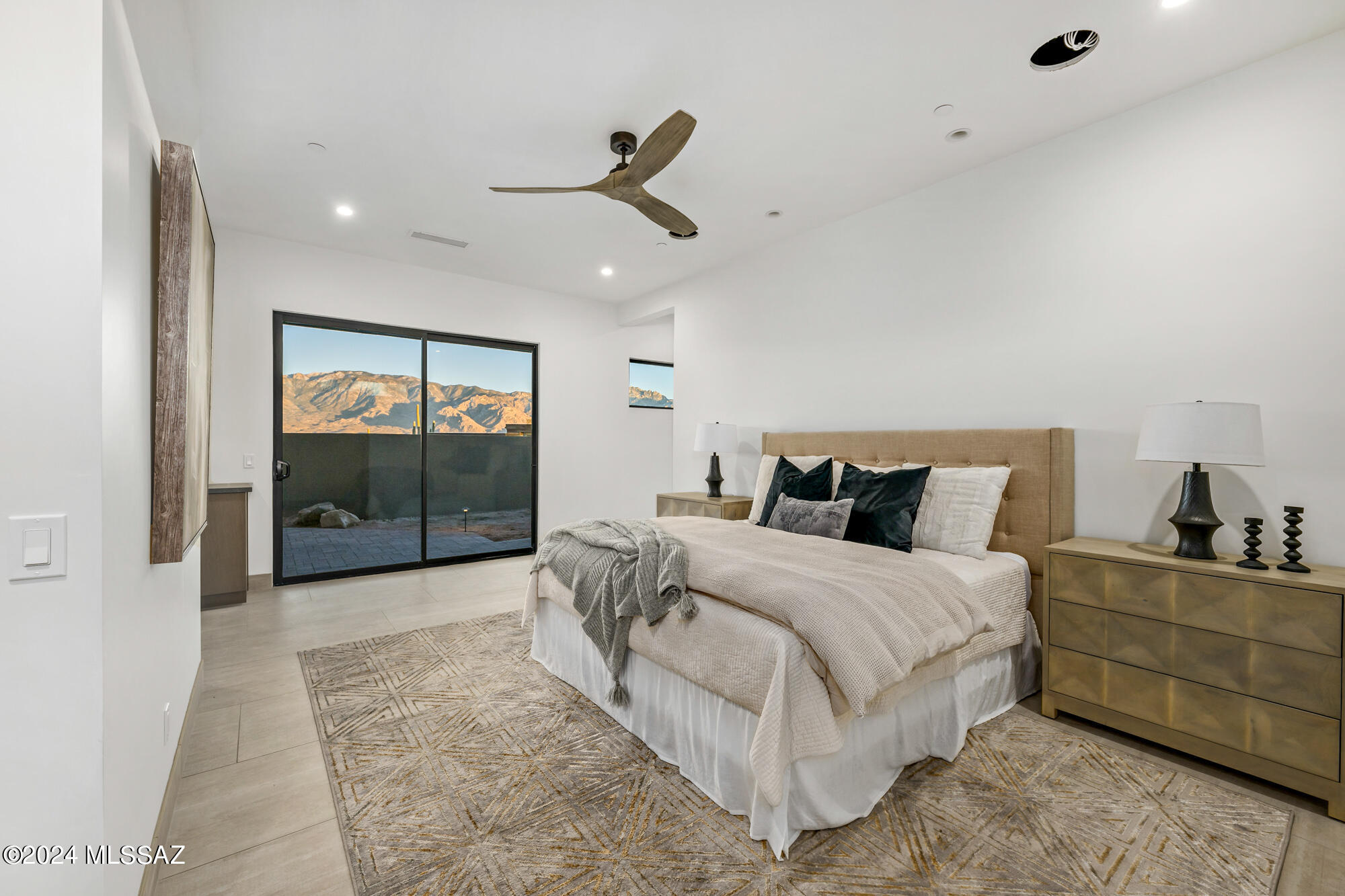 Stone Canyon VI - Residential
