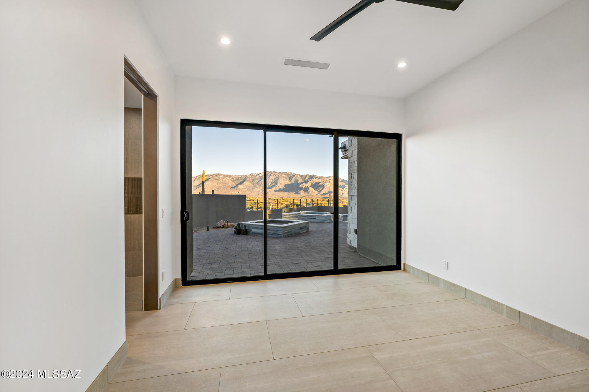 Stone Canyon VI - Residential