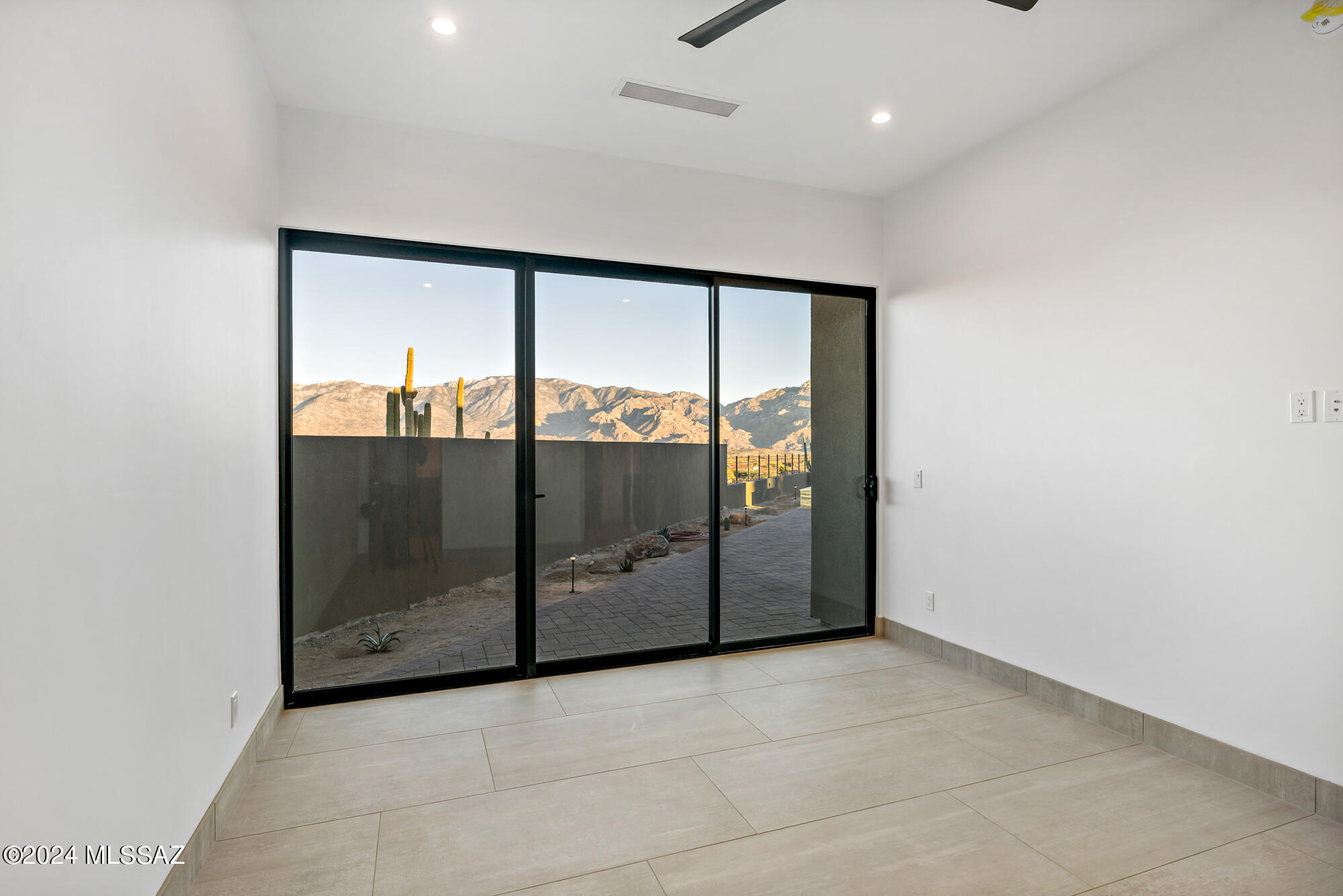 Stone Canyon VI - Residential