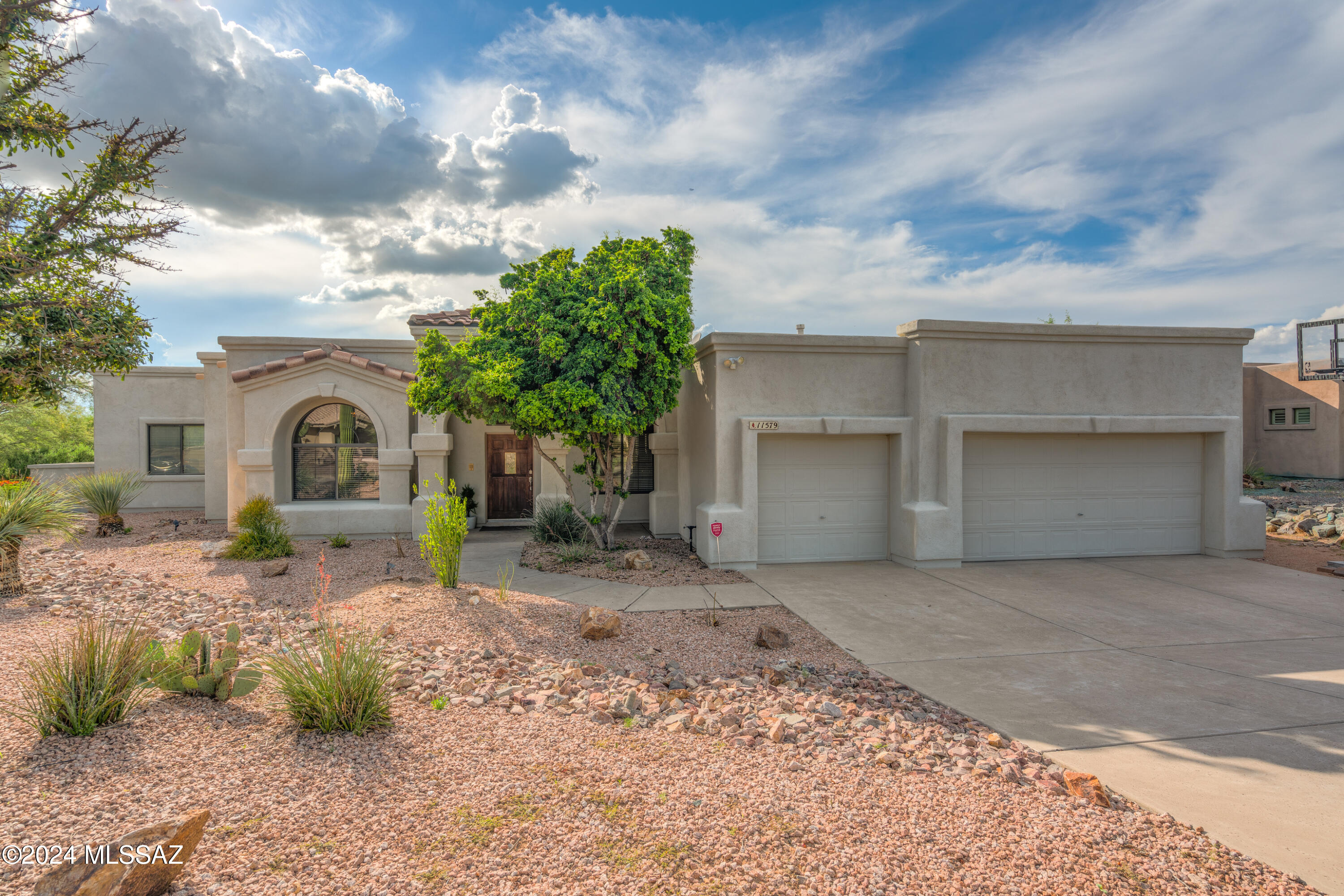 Desert Vista (1-205) - Residential