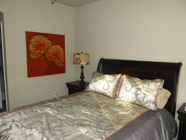 Pinnacle Canyon Condominium - Residential Lease