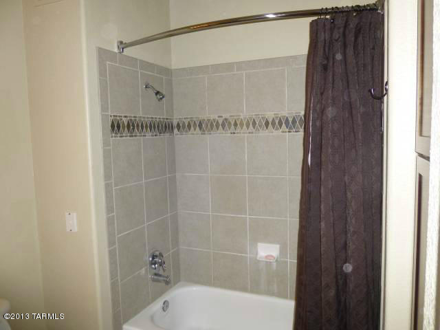 Pinnacle Canyon Condominium - Residential Lease