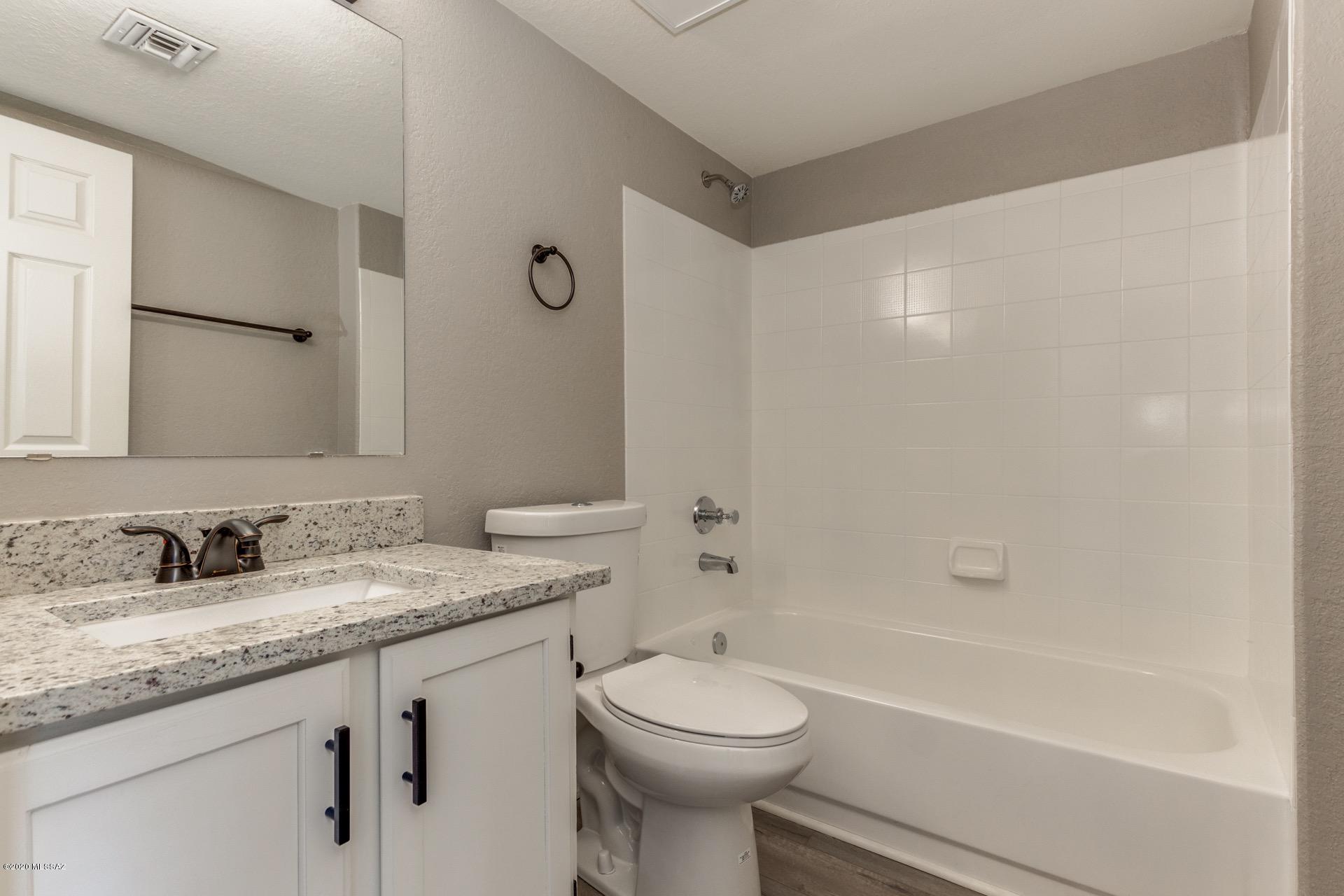 Greens at Ventana Canyon - Residential