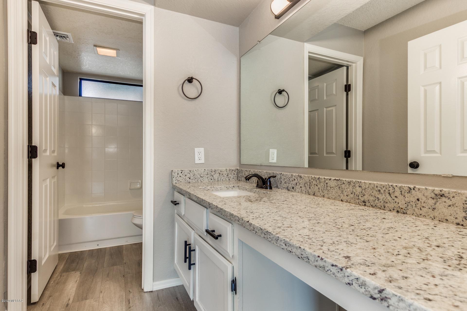 Greens at Ventana Canyon - Residential