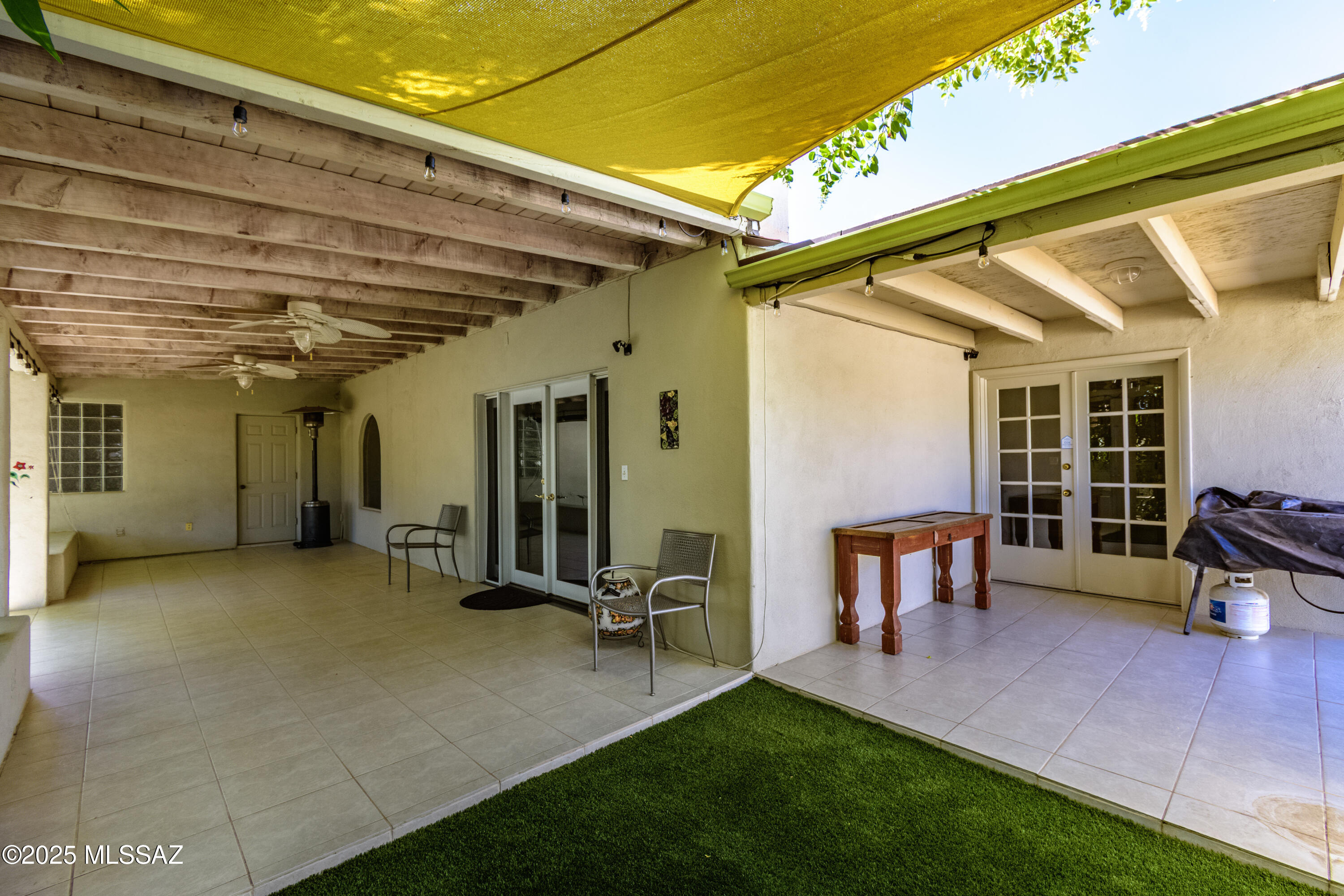 Country Club Heights - Residential