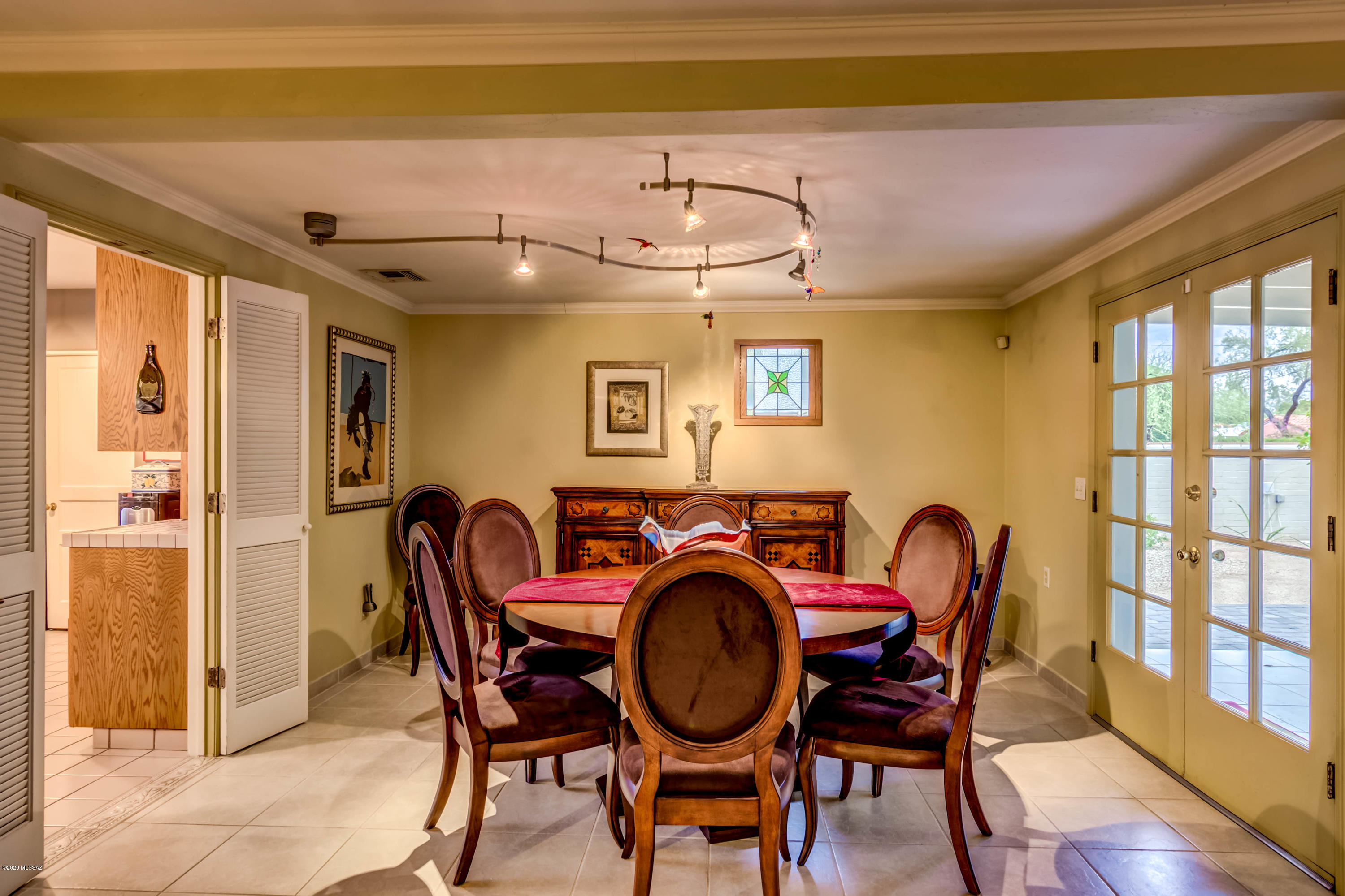 4052 E Calle De Jardin