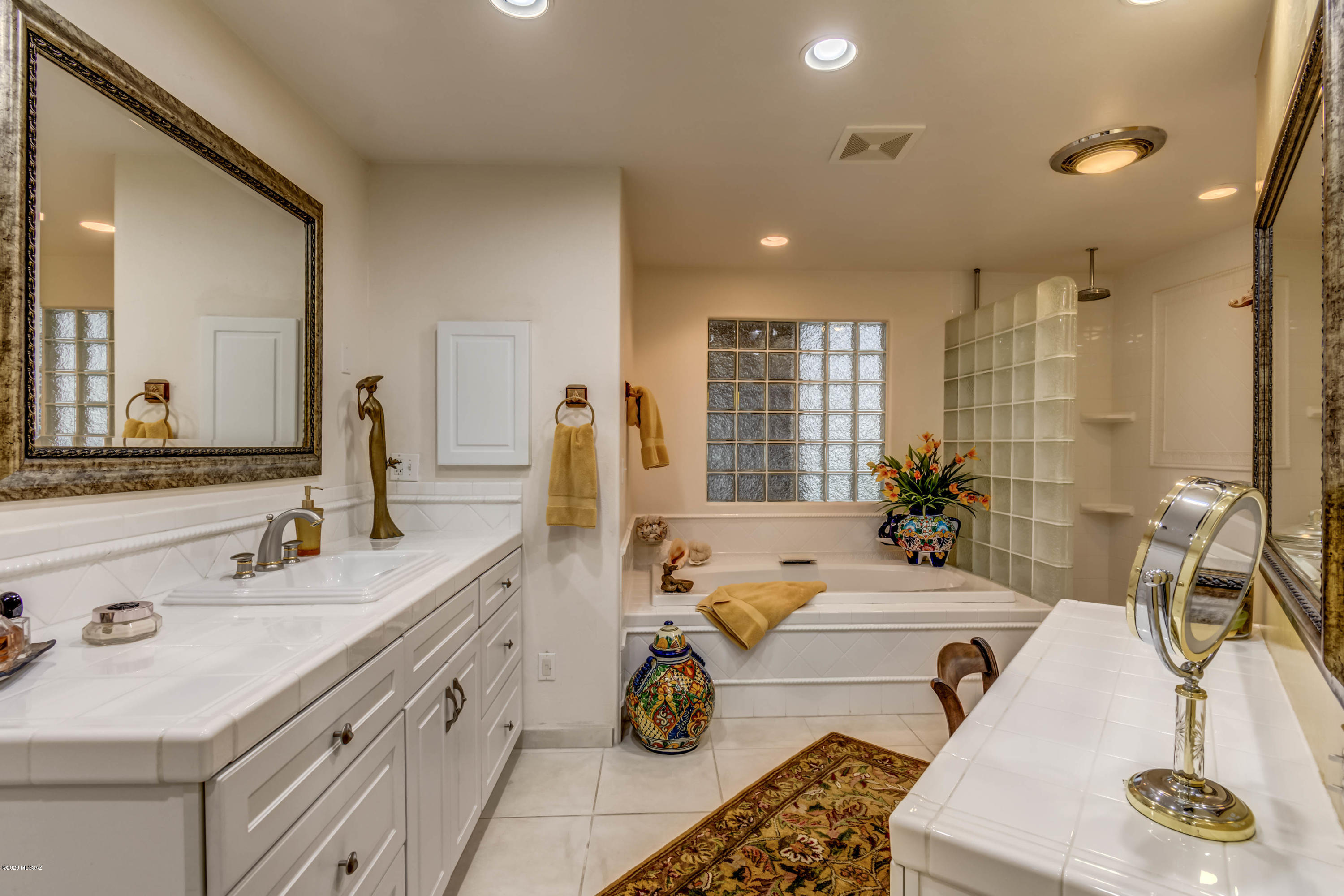 Country Club Heights - Residential