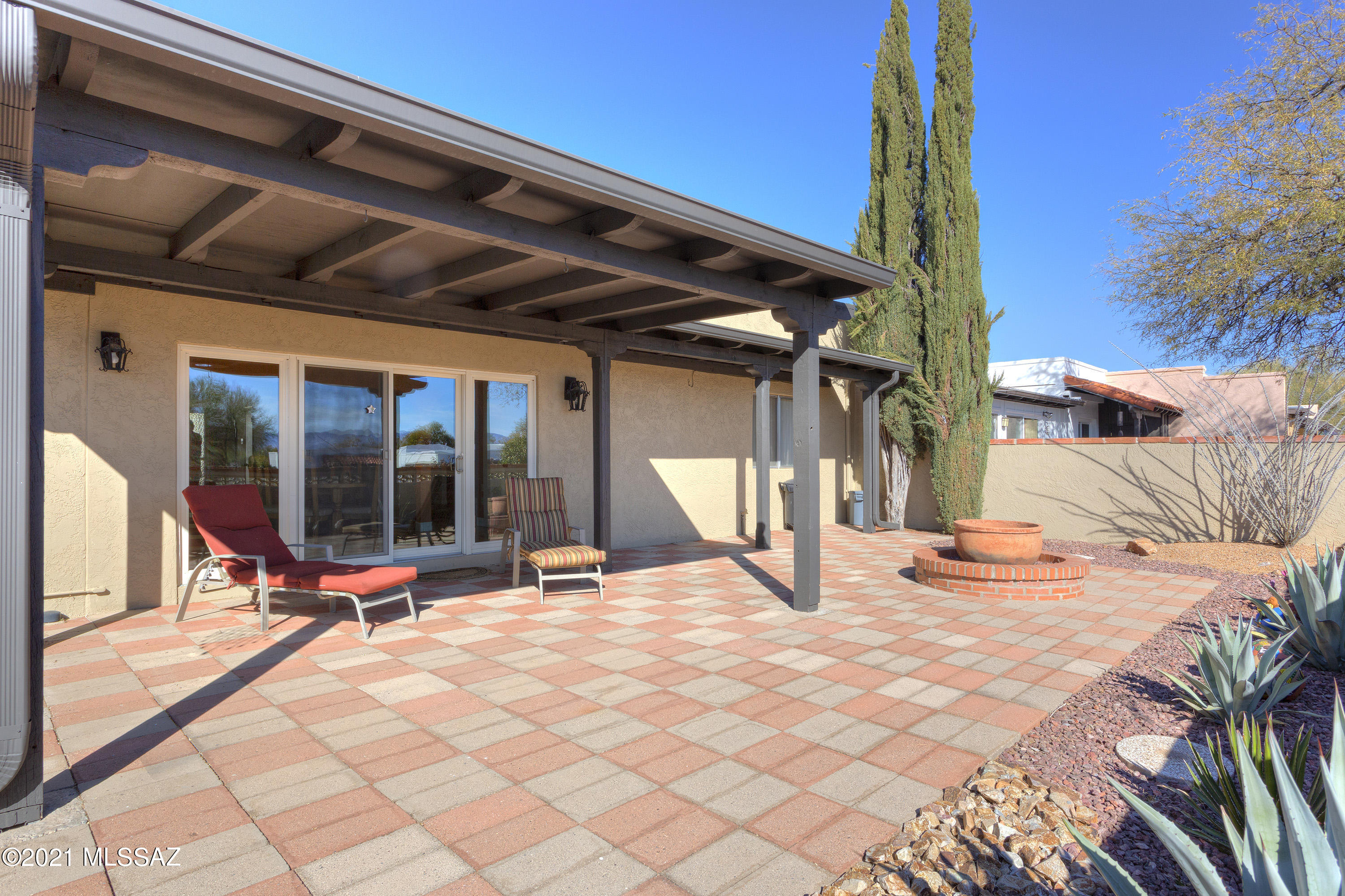 Green Valley Townhouses 4 - Residential