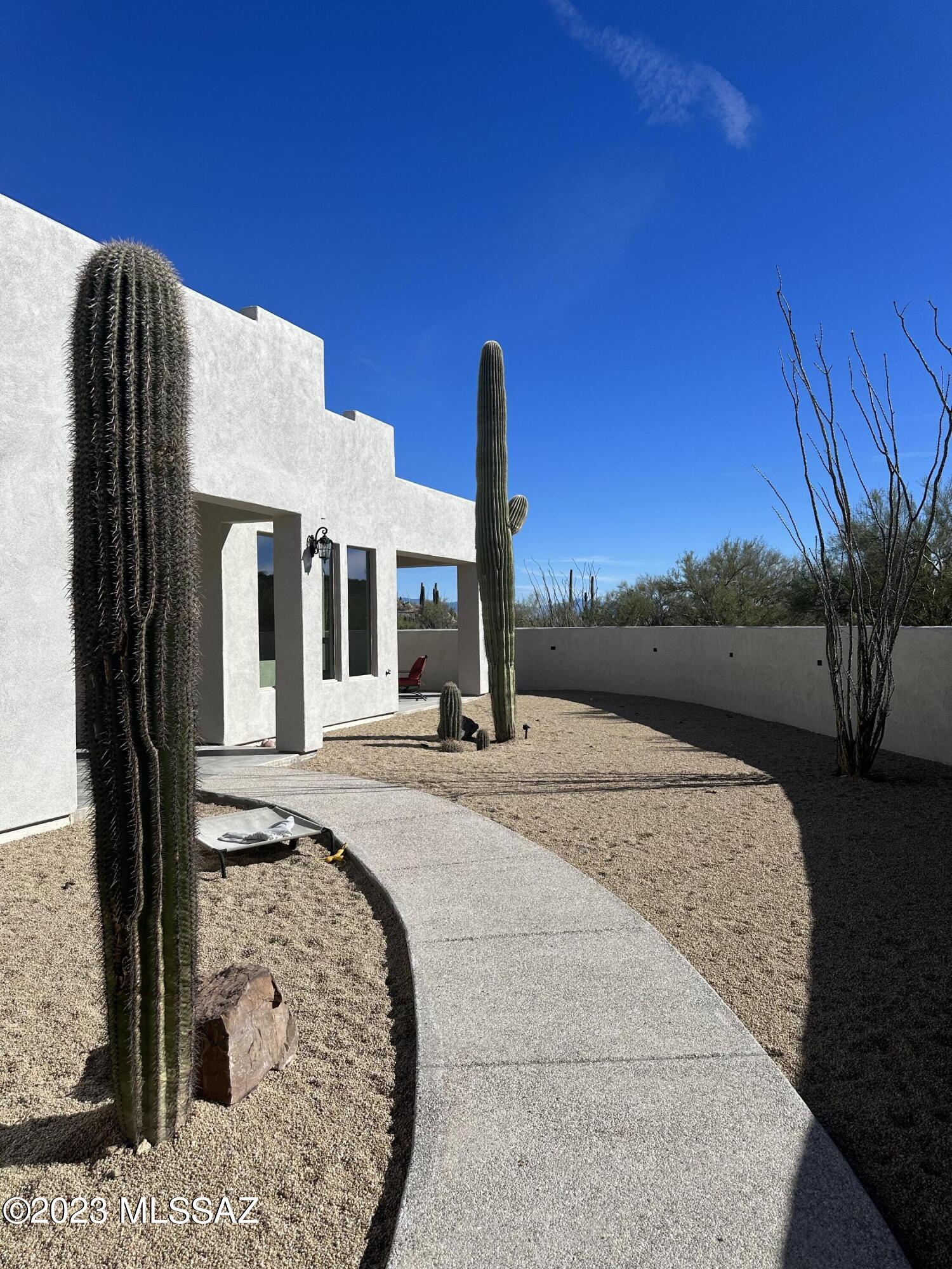 Casas Colina Cabo NO. 2 (68-96) - Residential