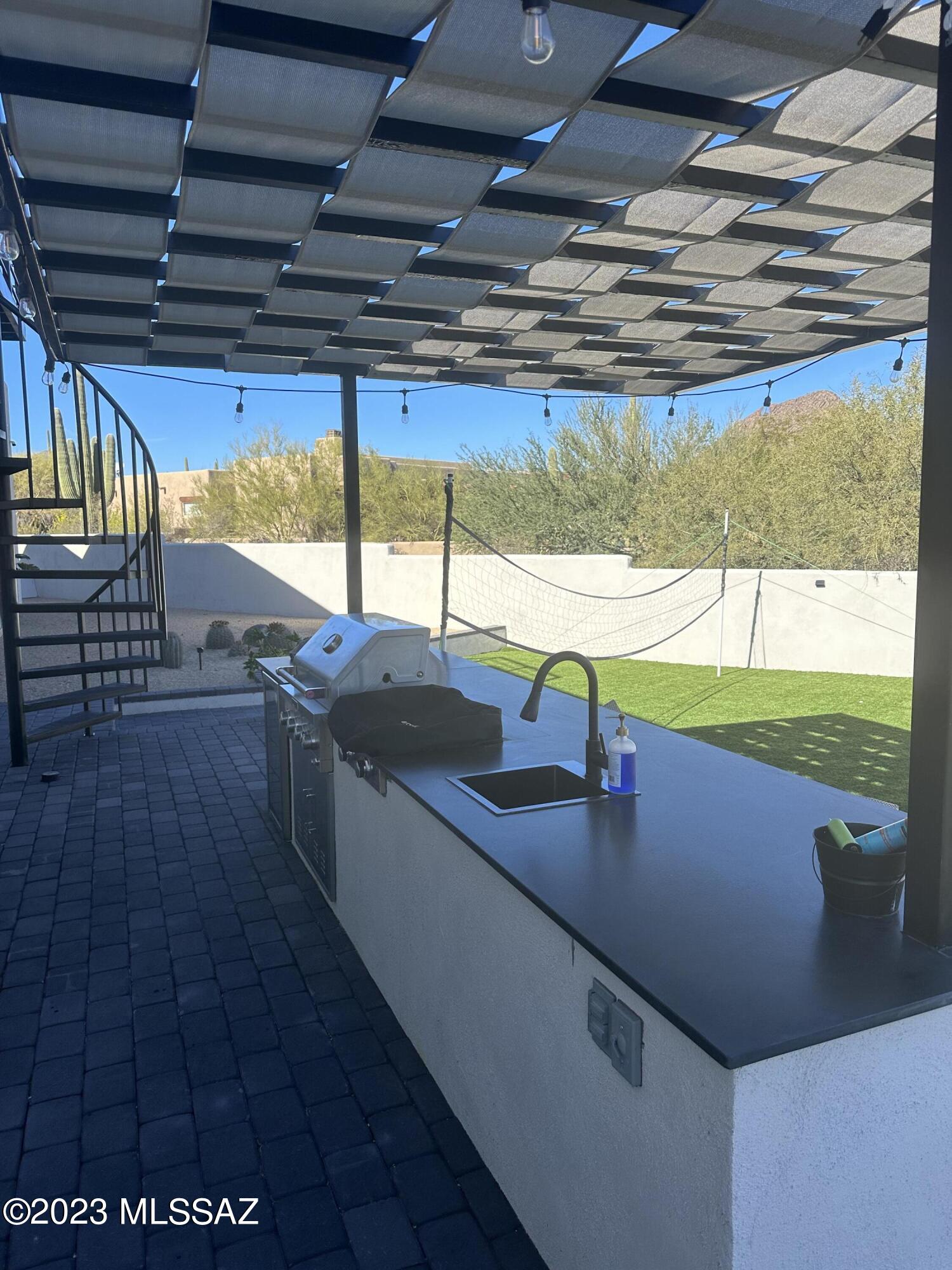 Casas Colina Cabo NO. 2 (68-96) - Residential
