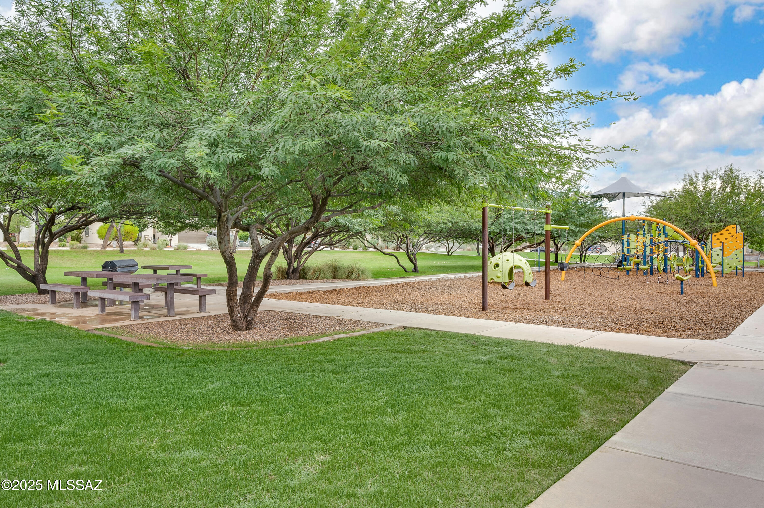 La Estancia De Tucson (1-330) - Residential