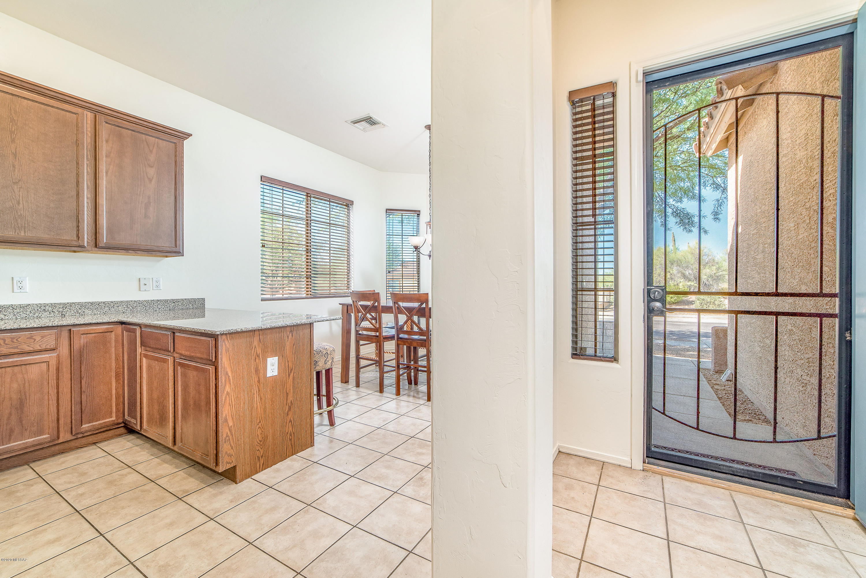 Rancho Vistoso NGHB 10 PCLS S,U & V - Residential