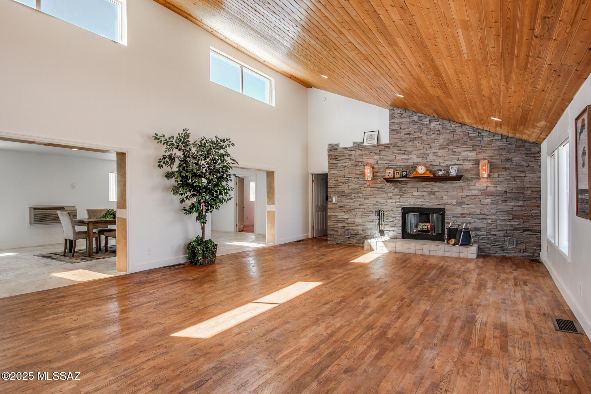 4760 N Paseo Del Sueno