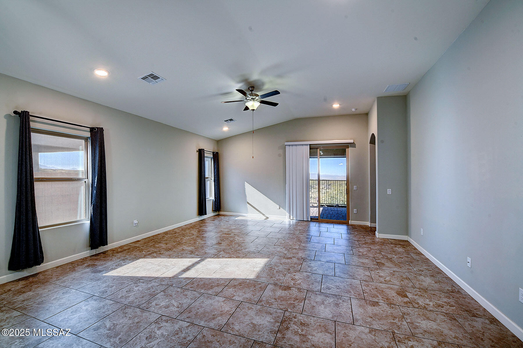 New Tucson Unit NO. 5 (1-312) - Residential