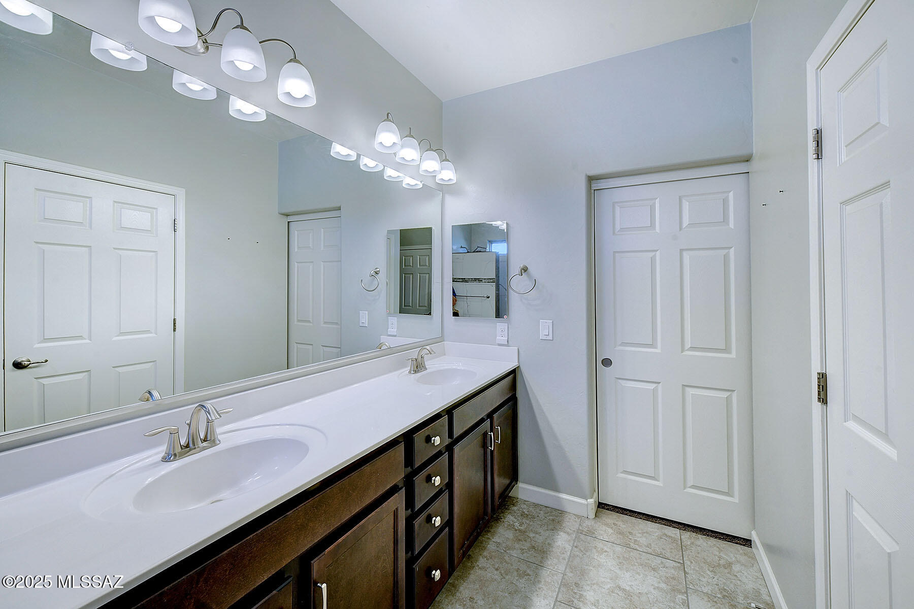 New Tucson Unit NO. 5 (1-312) - Residential