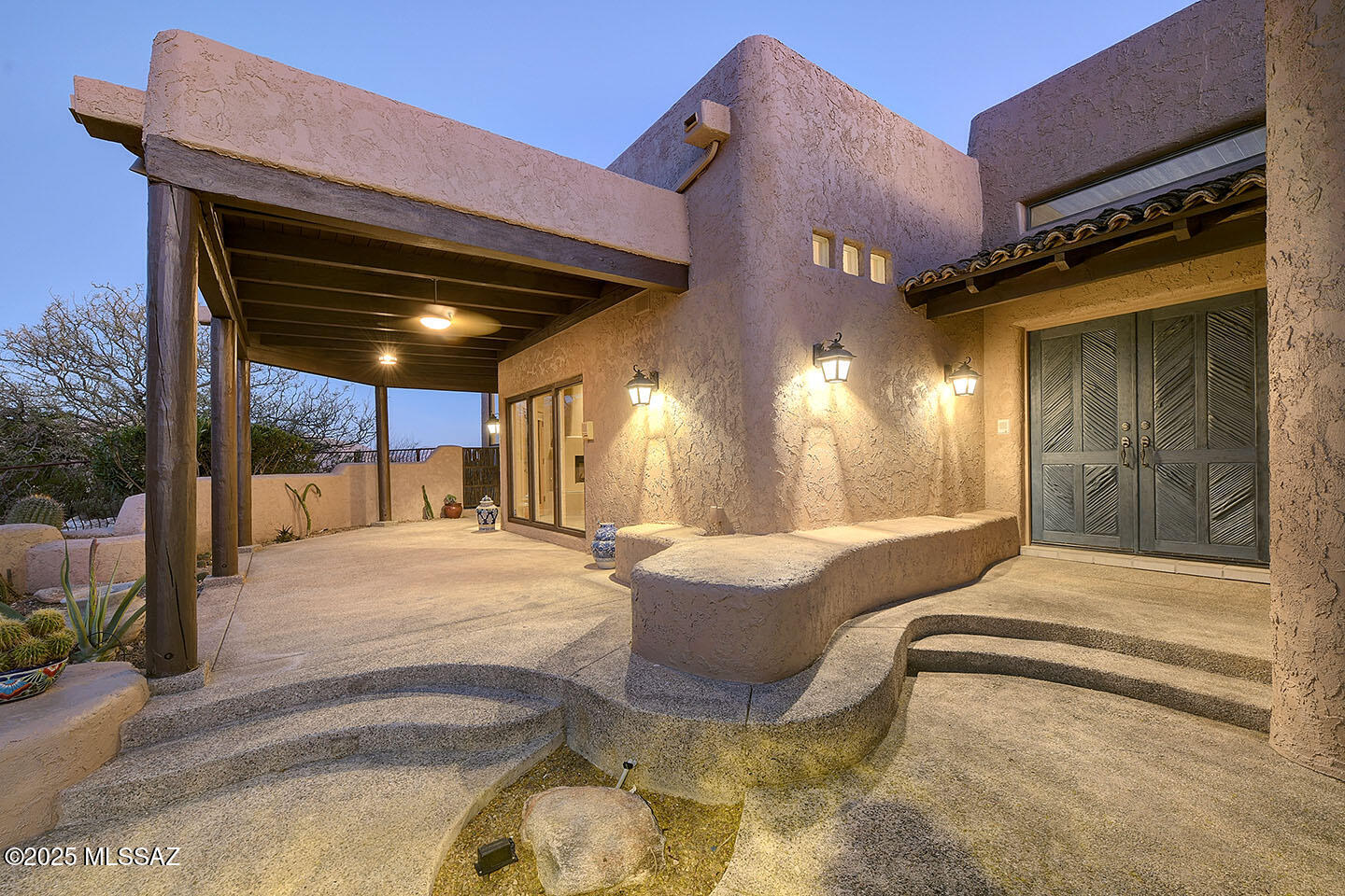 6420 N Paseo Tamayo