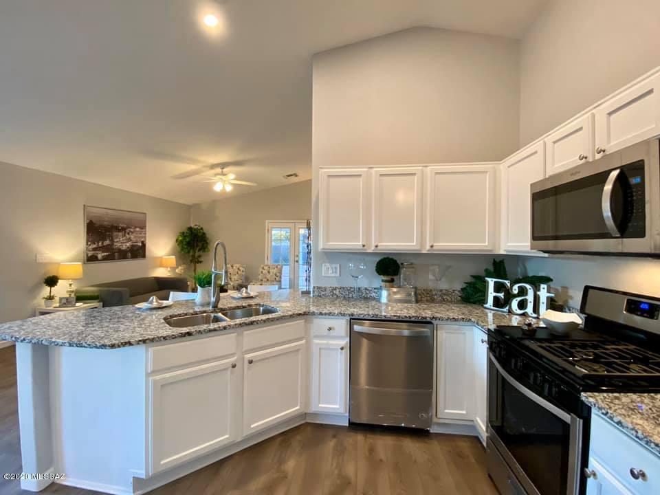Desert Crossings at Rita Ranch (1-255) - Residential
