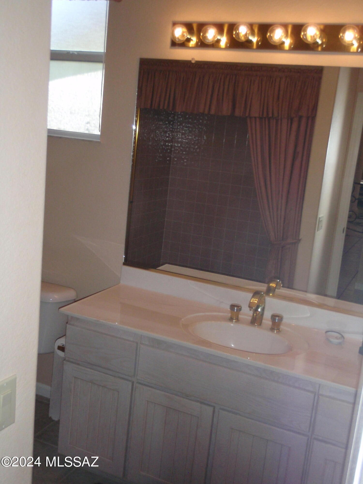 Saddlebrooke - Residential Lease