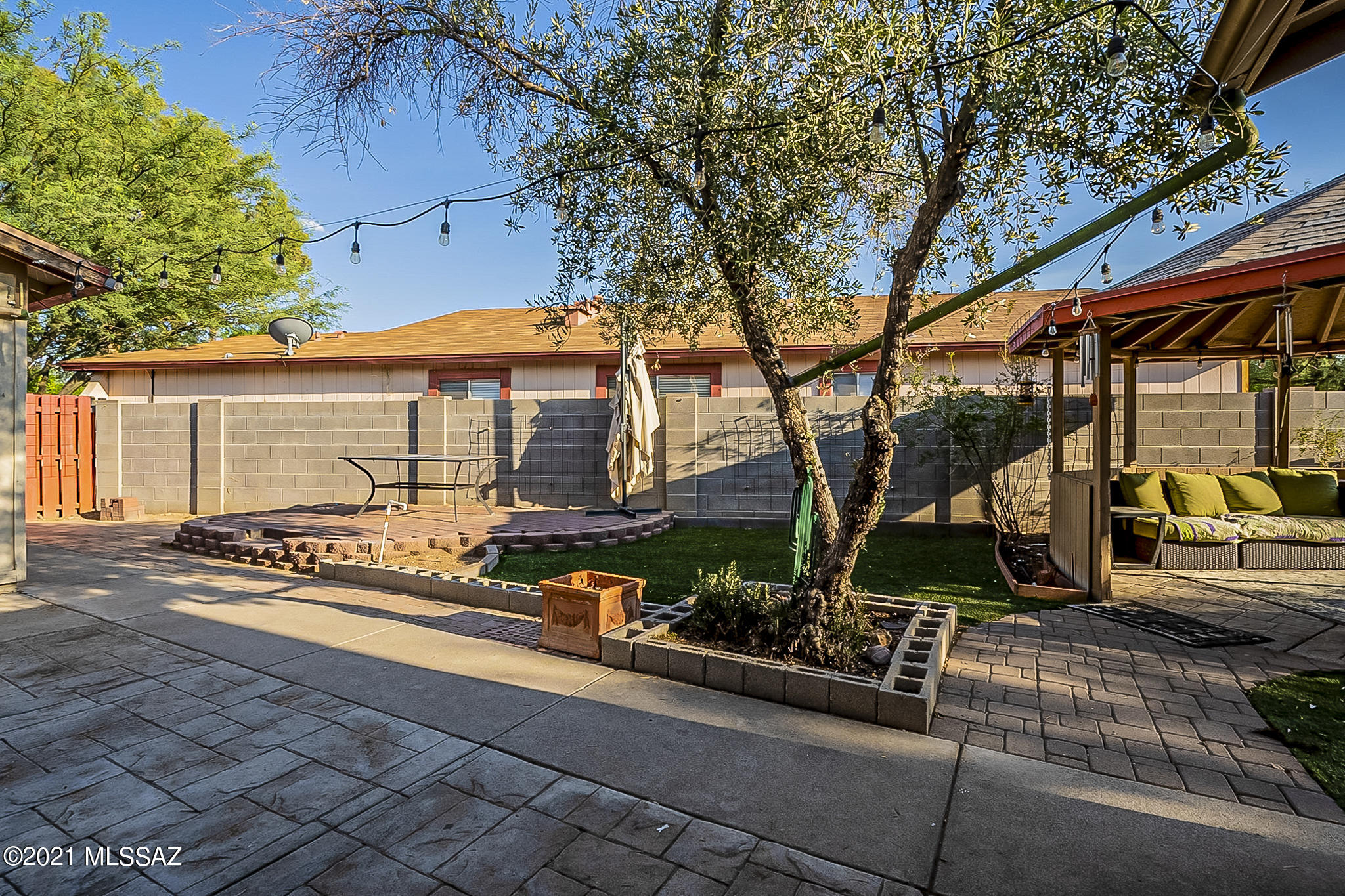 Edgebrooke Village (1-79) - Residential
