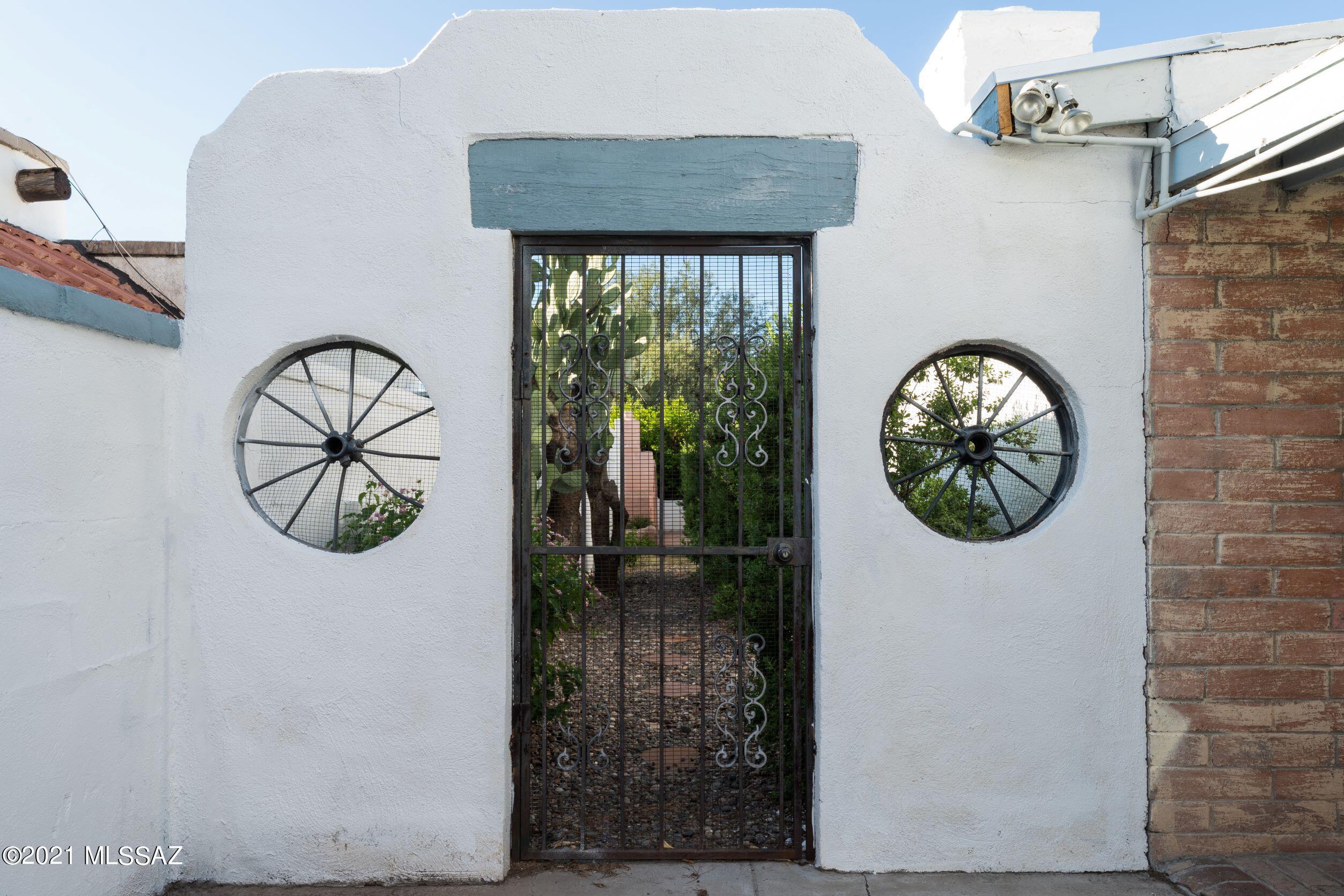 El Rio Park - Residential