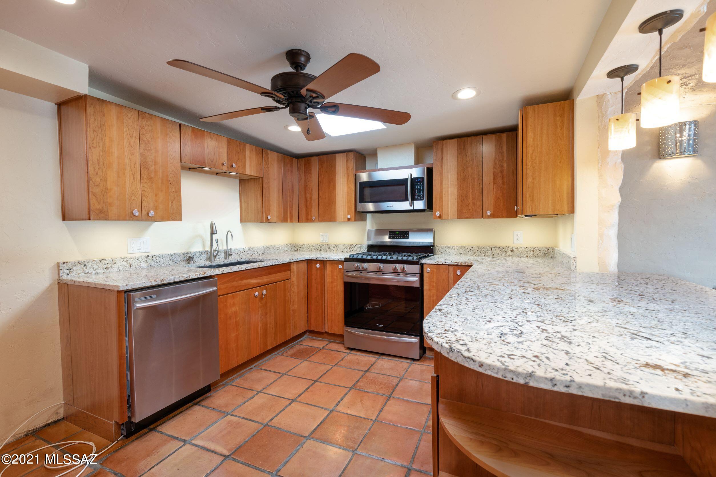 El Rio Park - Residential