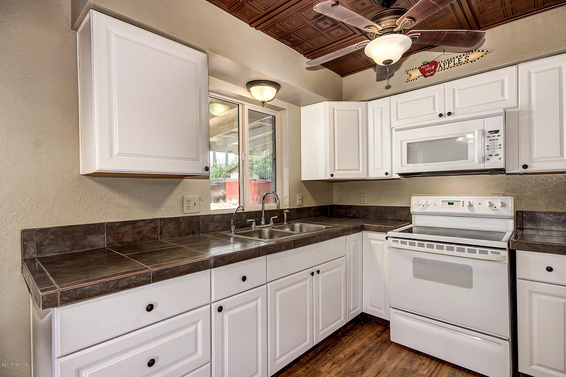 Twin Lakes (1-148) - Residential