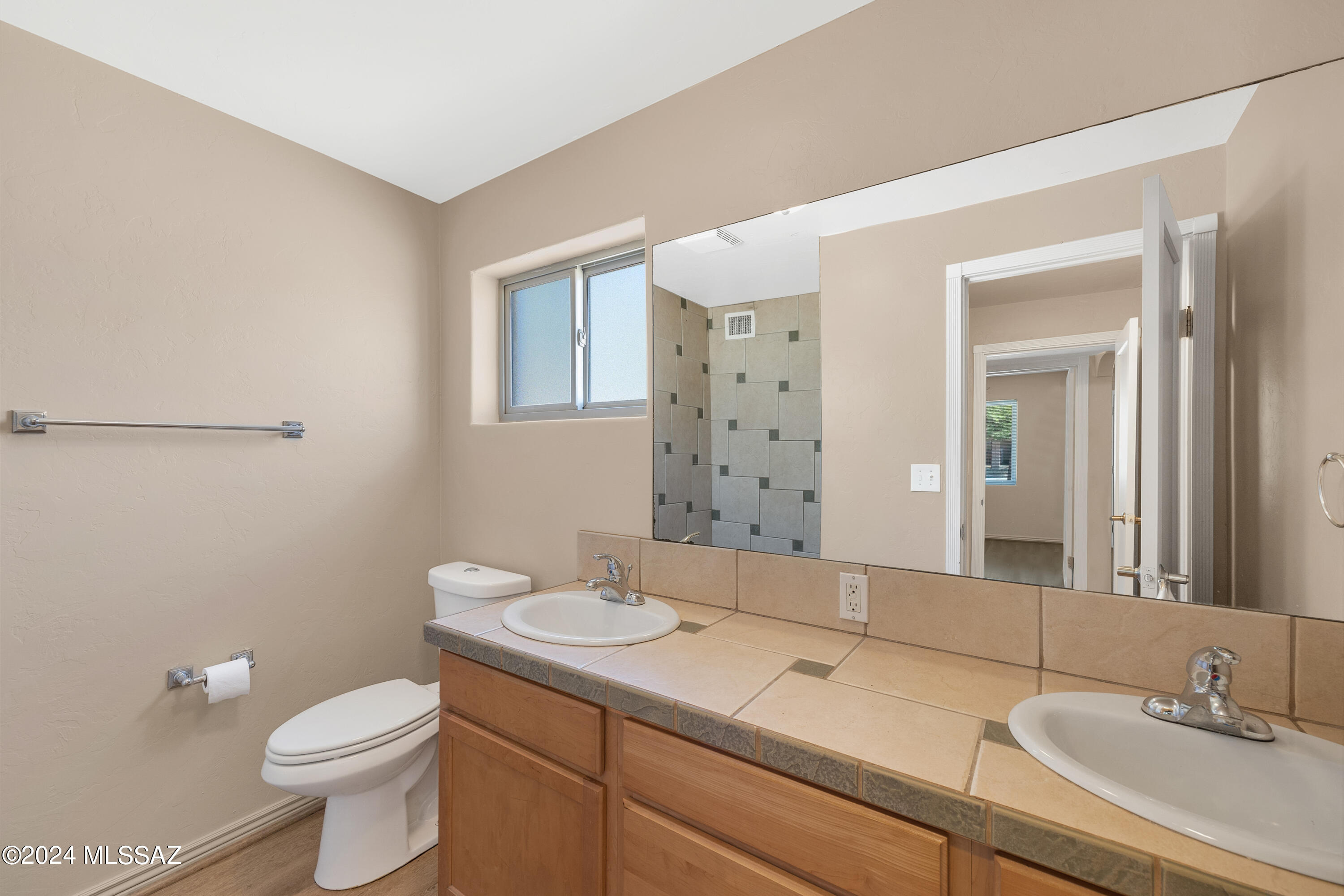 Jefferson Park - Residential Income