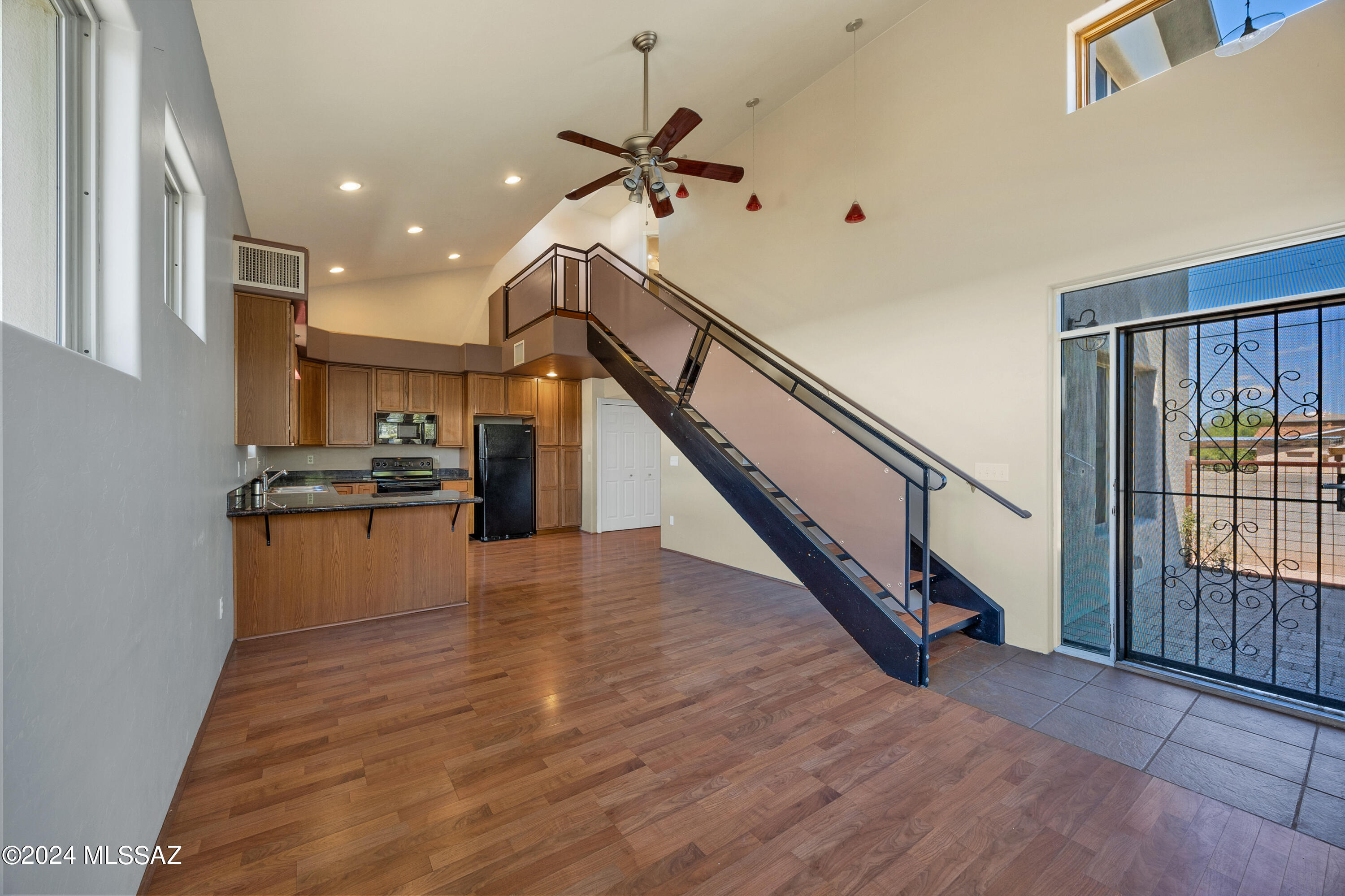Jefferson Park - Residential Income