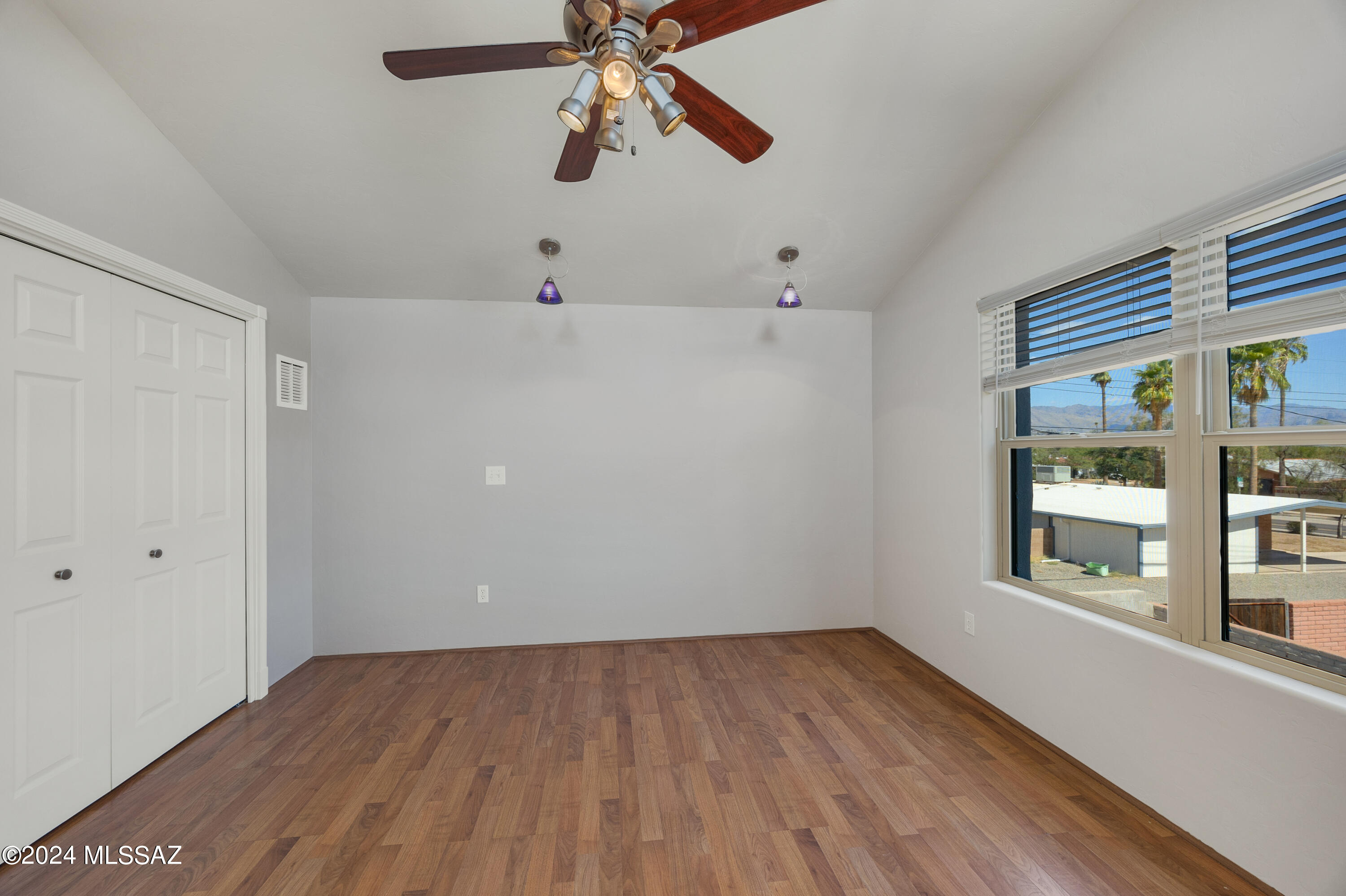 Jefferson Park - Residential Income