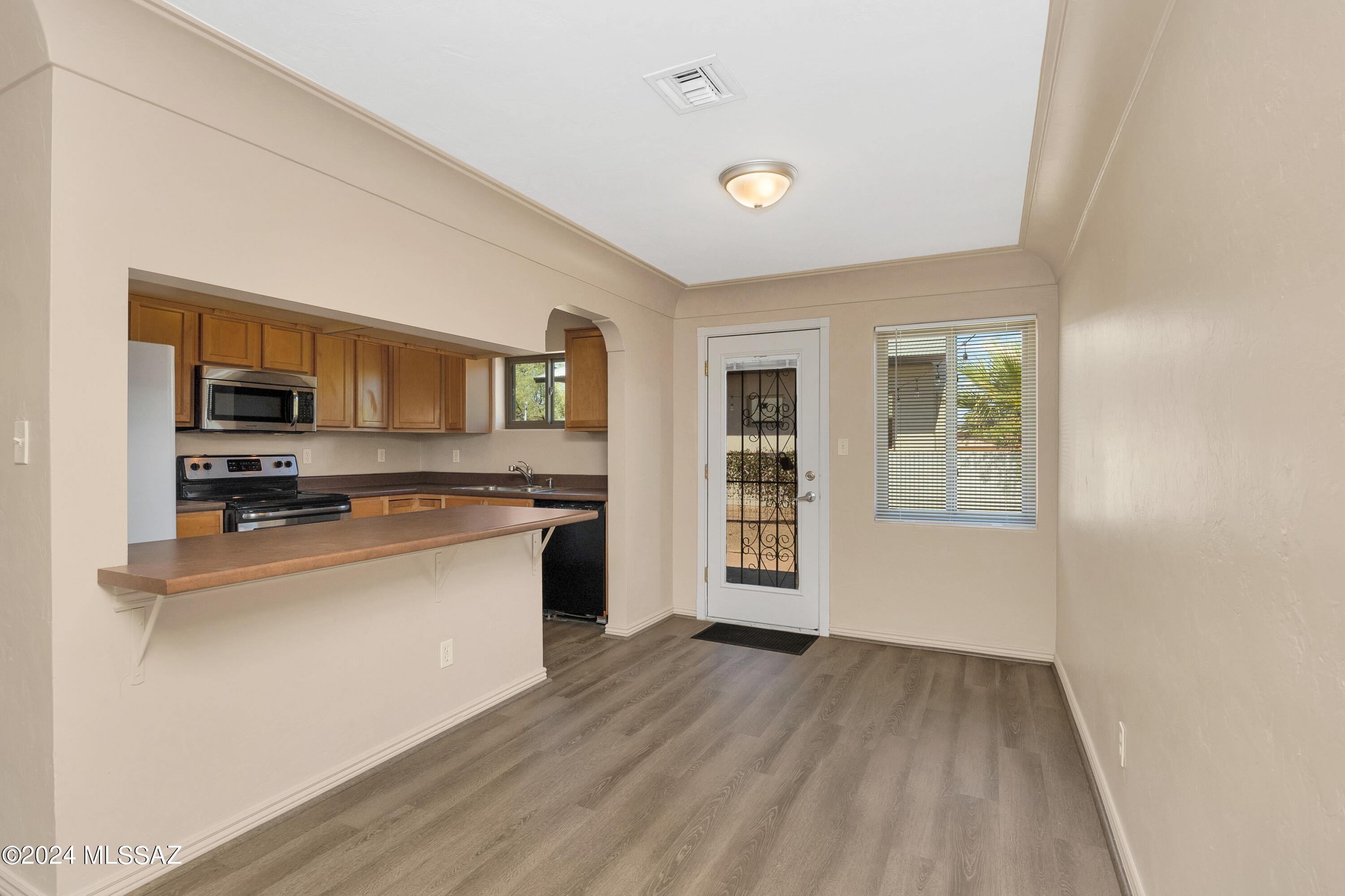 Jefferson Park - Residential Income