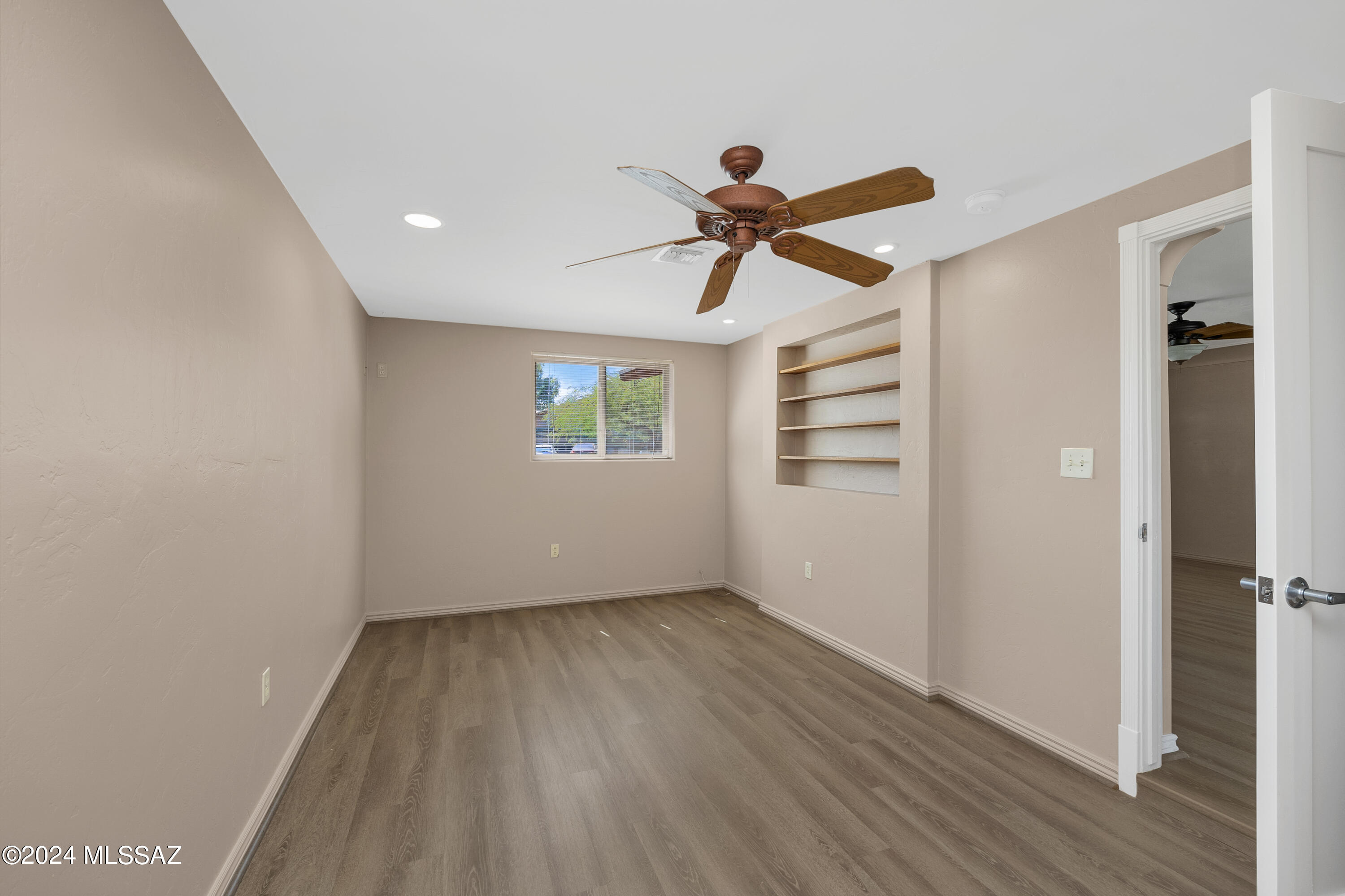 Jefferson Park - Residential Income