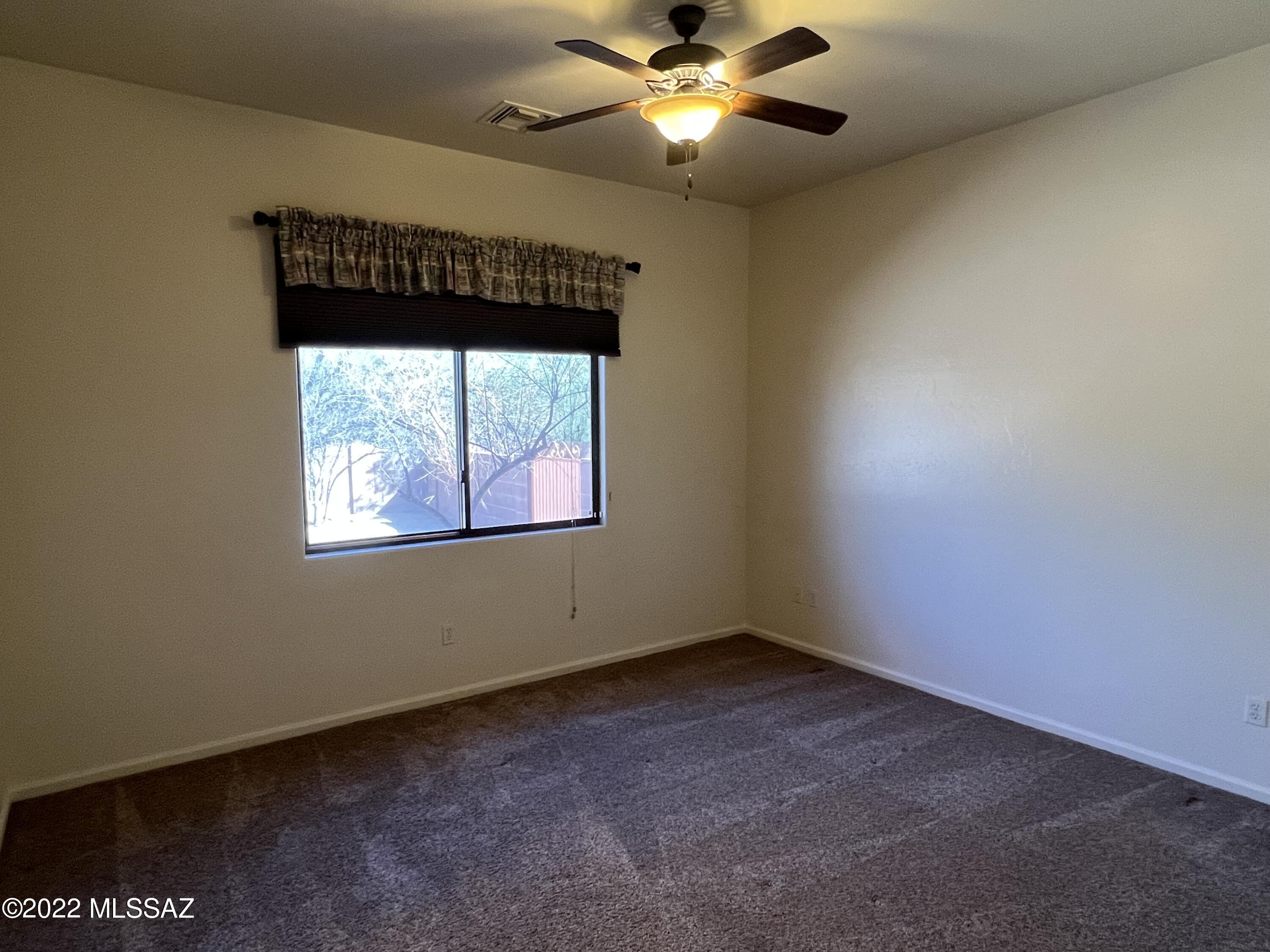 Outpost Estates (1-12) - Residential