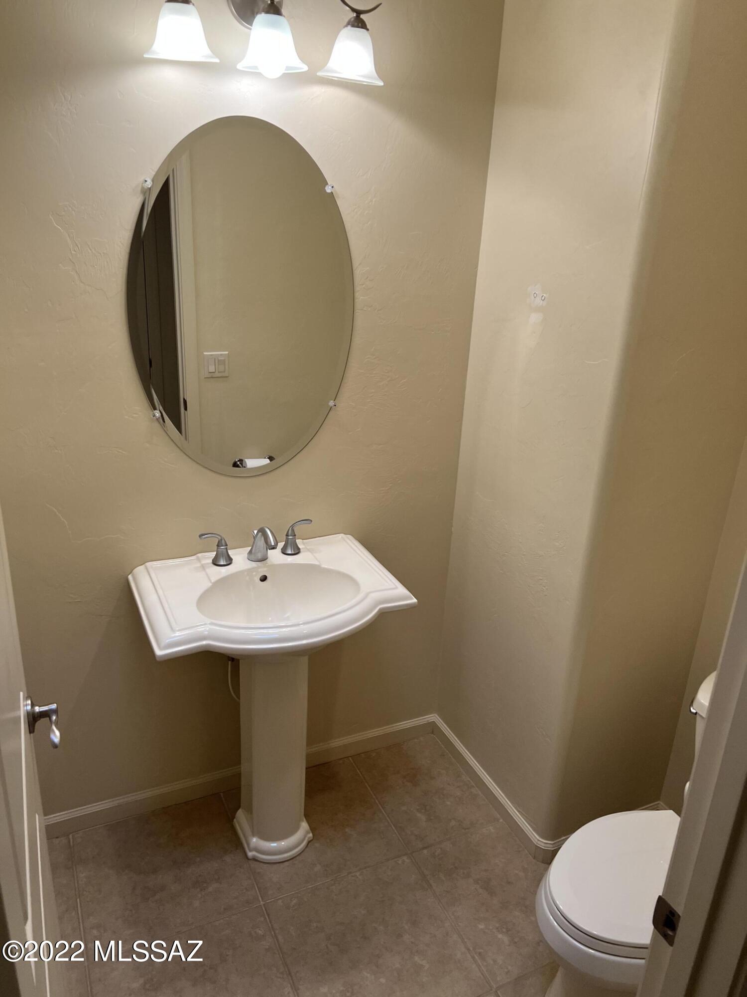 Outpost Estates (1-12) - Residential