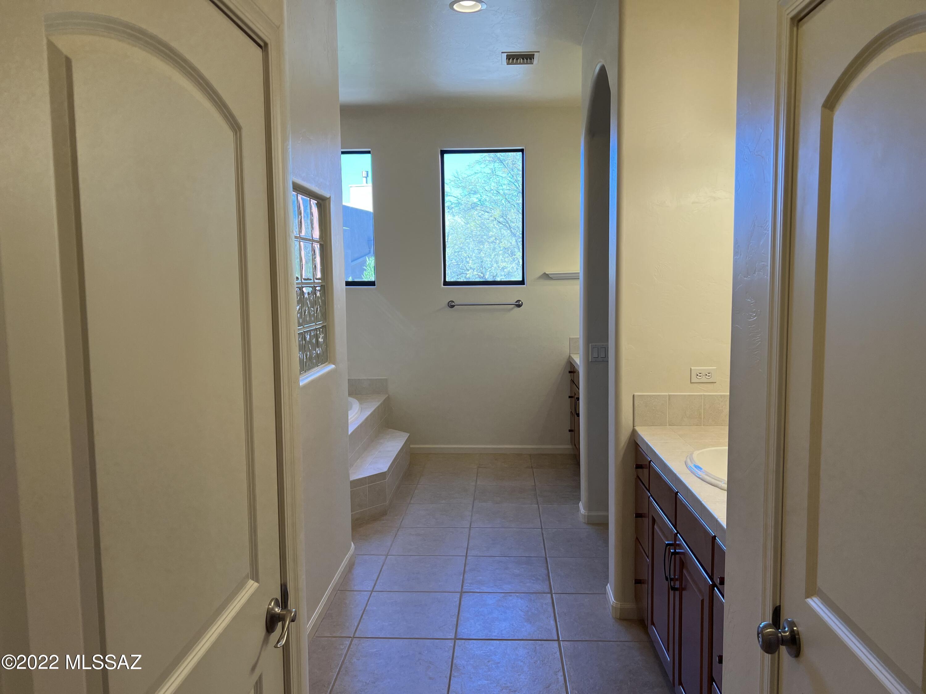Outpost Estates (1-12) - Residential
