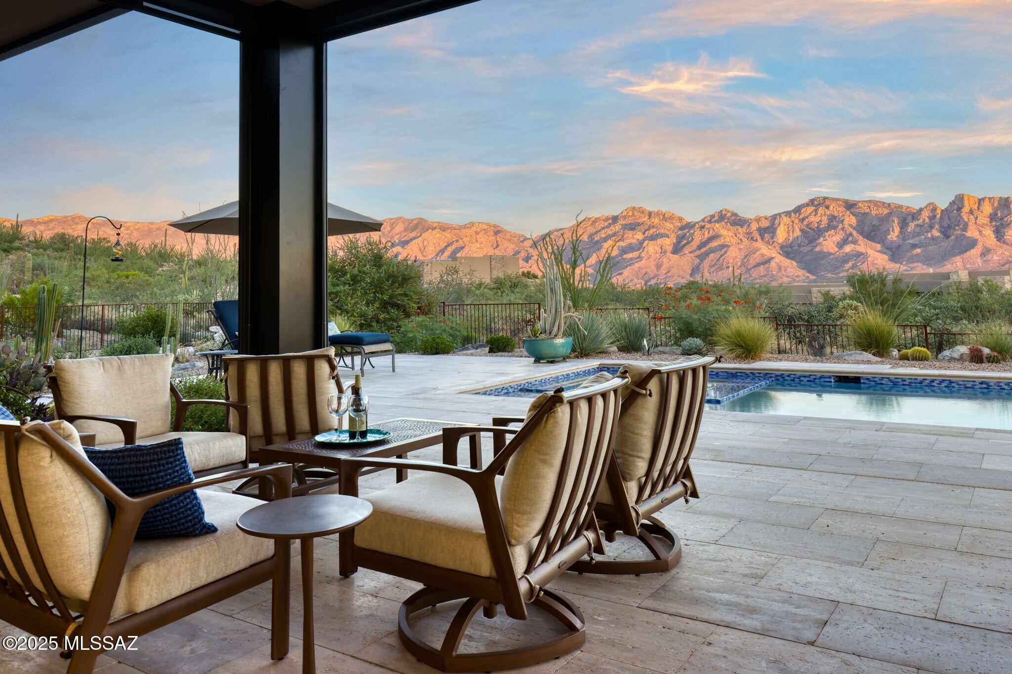 1814 W Tortolita Mountain Circle