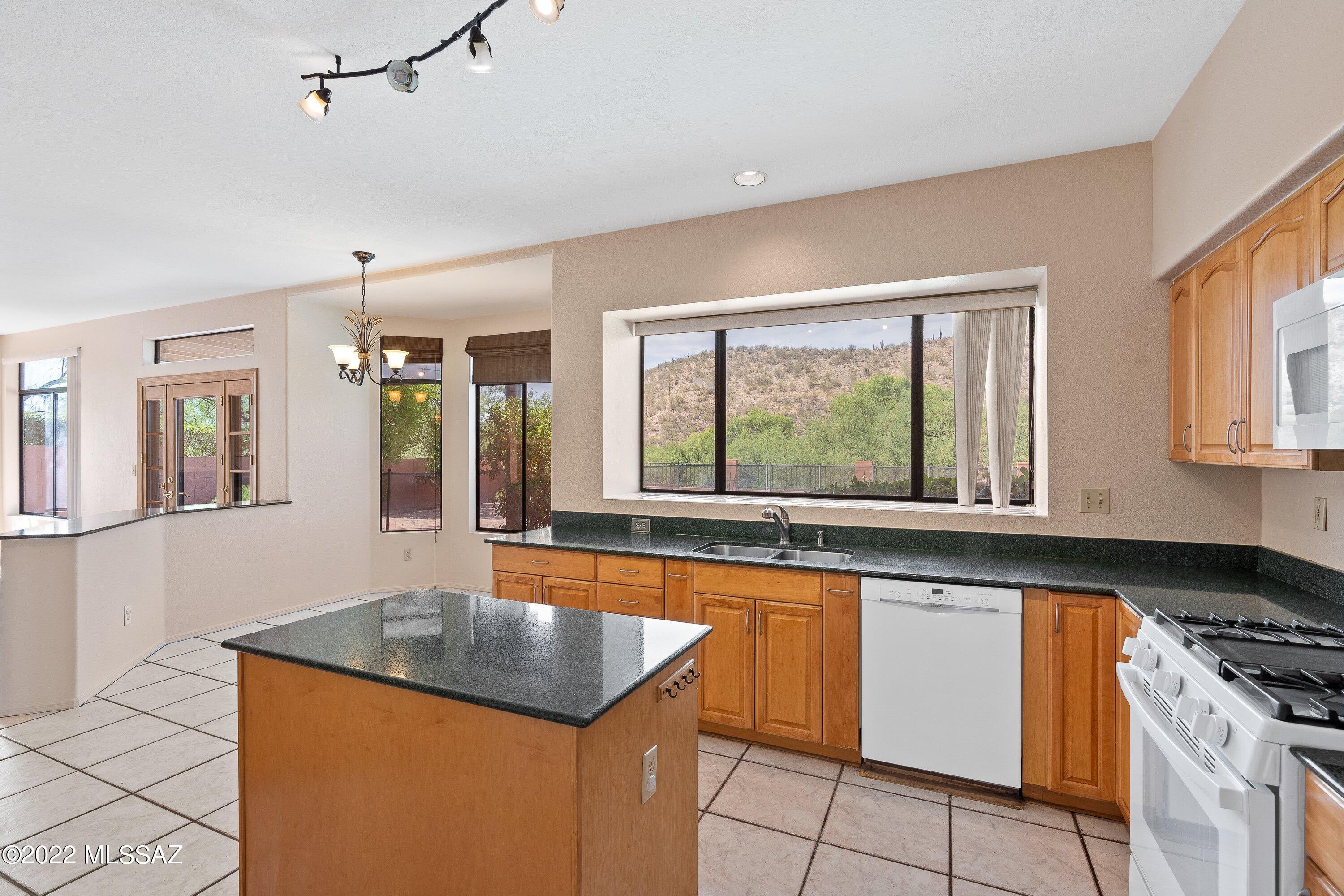 Tierra Santa (1-126) - Residential Lease