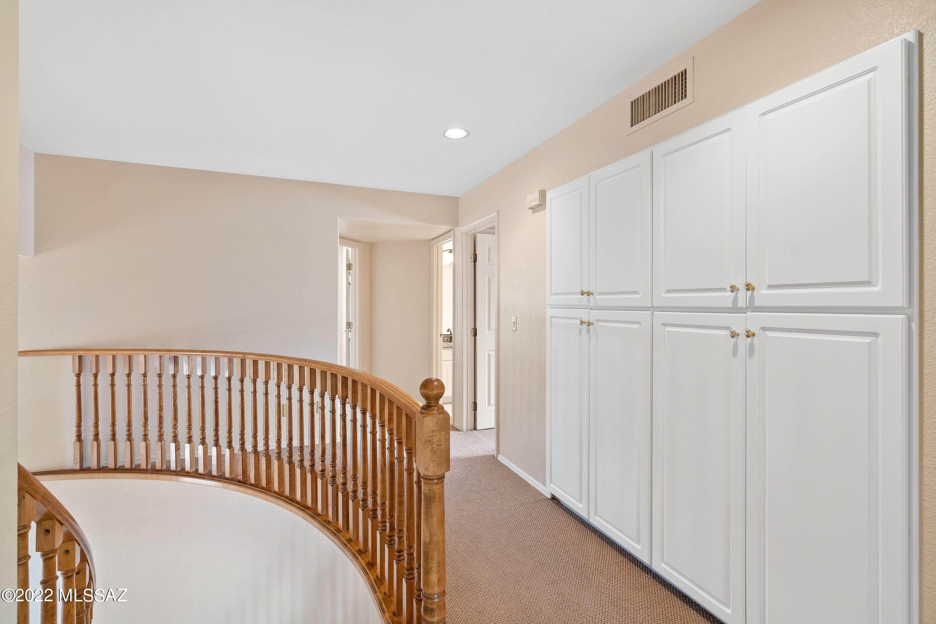 Tierra Santa (1-126) - Residential Lease