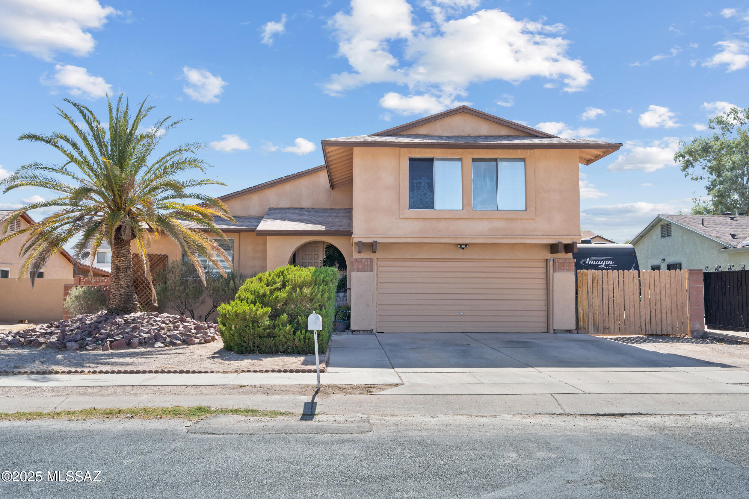 Mission West (1-370) - Residential