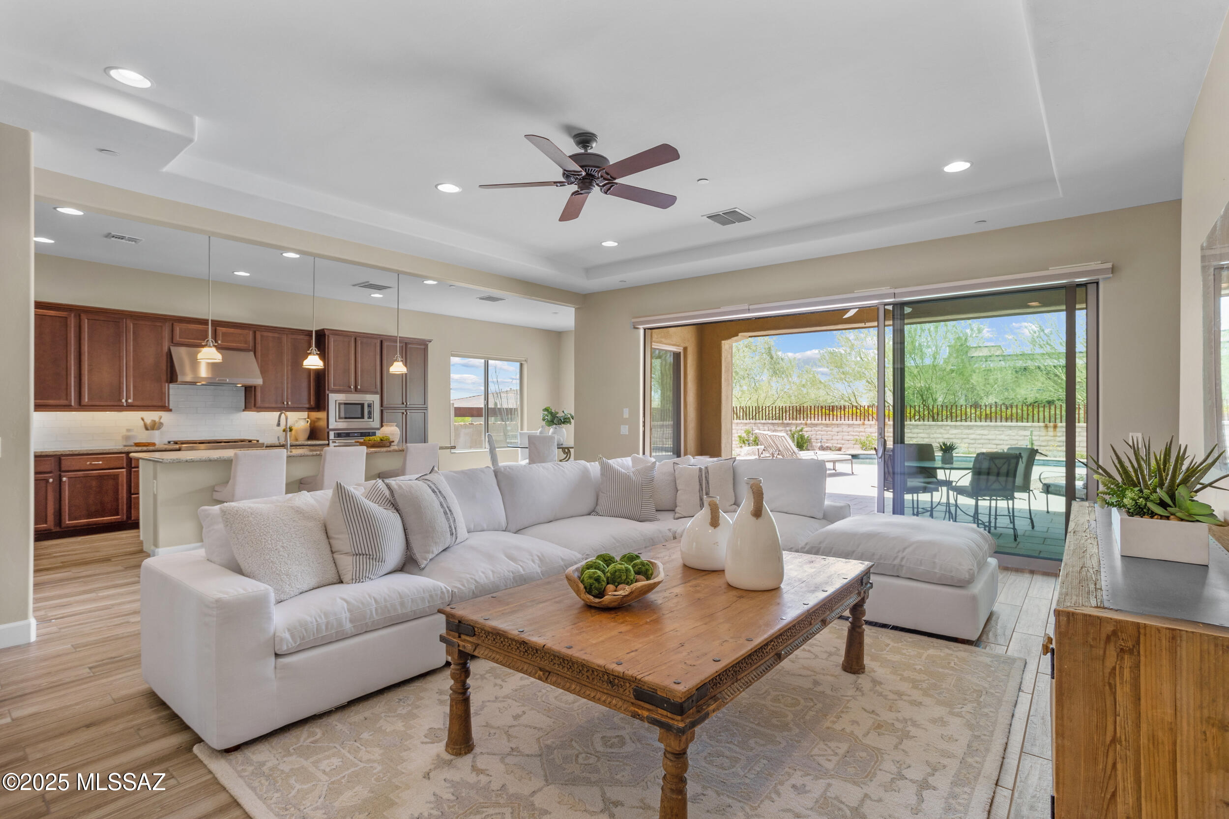 14045 N CROOKED CREEK Drive