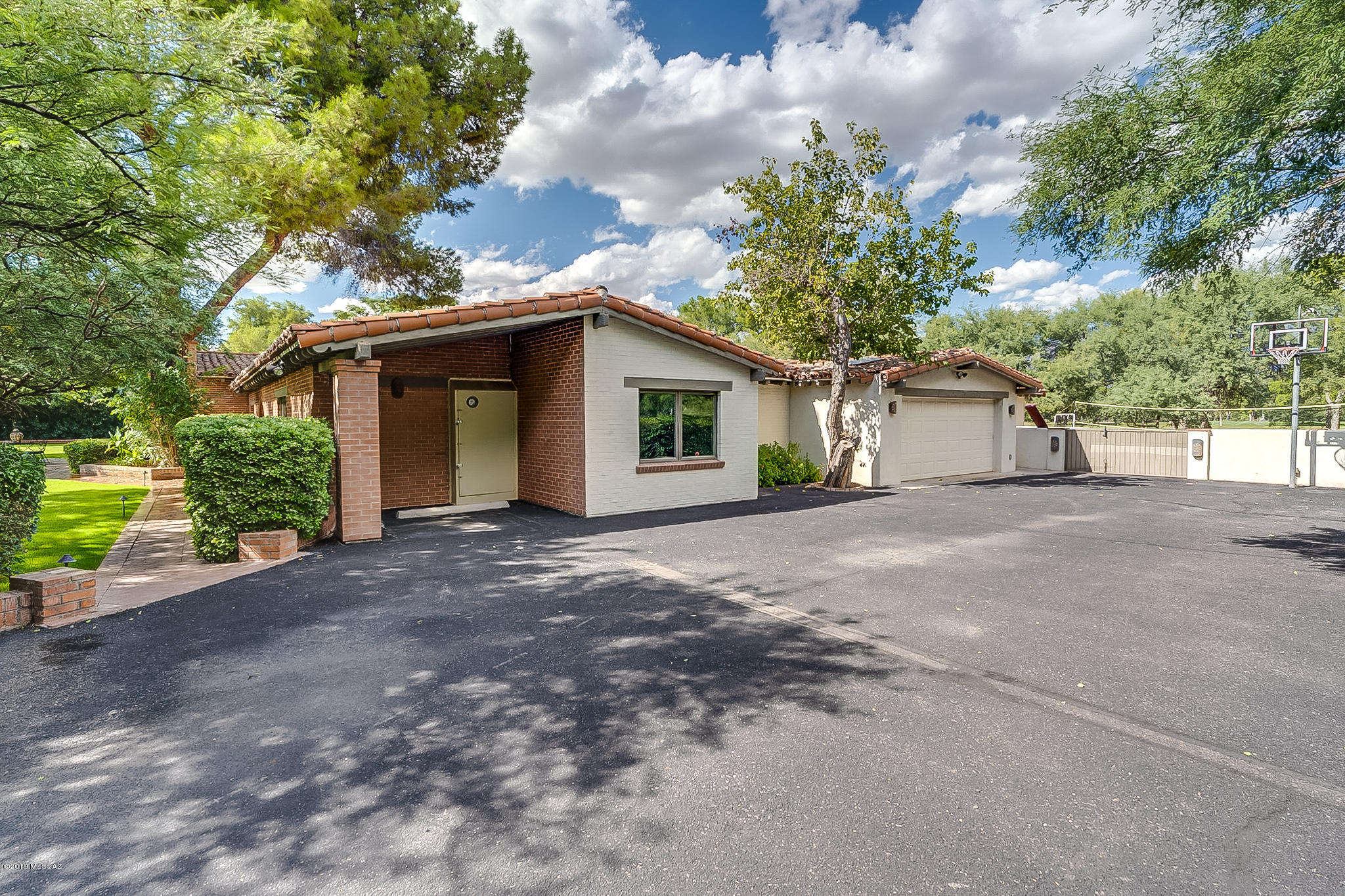 Country Club Estates NO. 1 - Residential