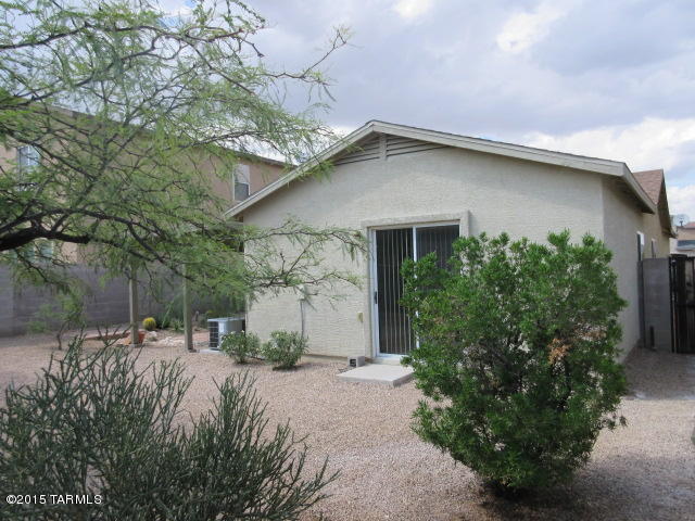 Santo Tomas Villas (1-354) - Residential